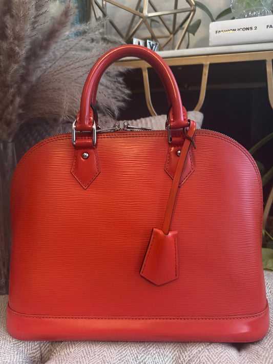 Louis Vuitton Alma PM in Epi