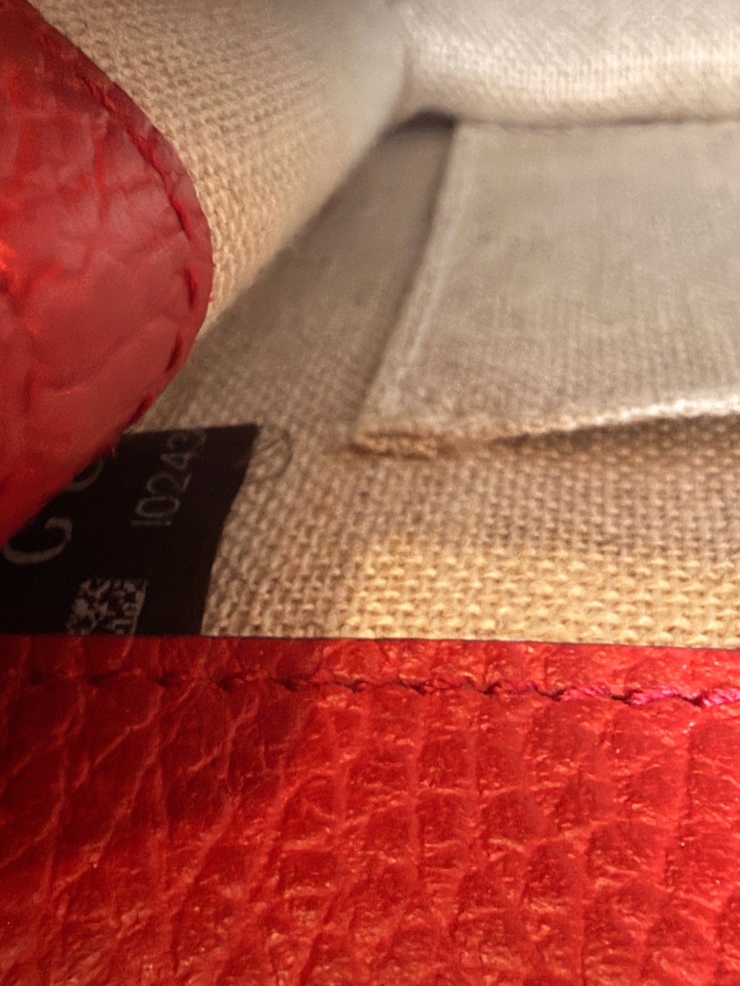 Gucci Interlocking Small Crossbody