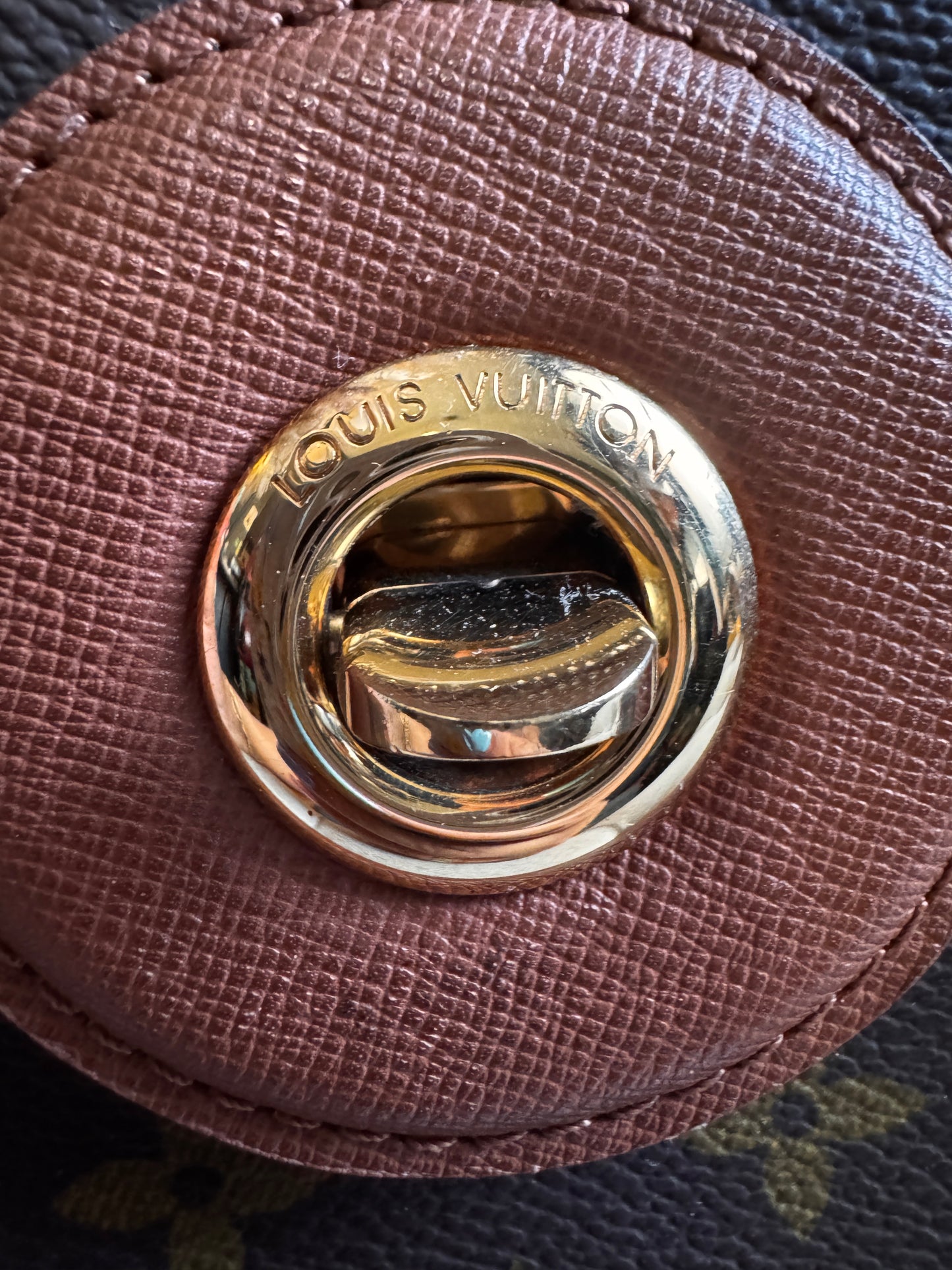 Louis Vuitton Vintage Raspail
