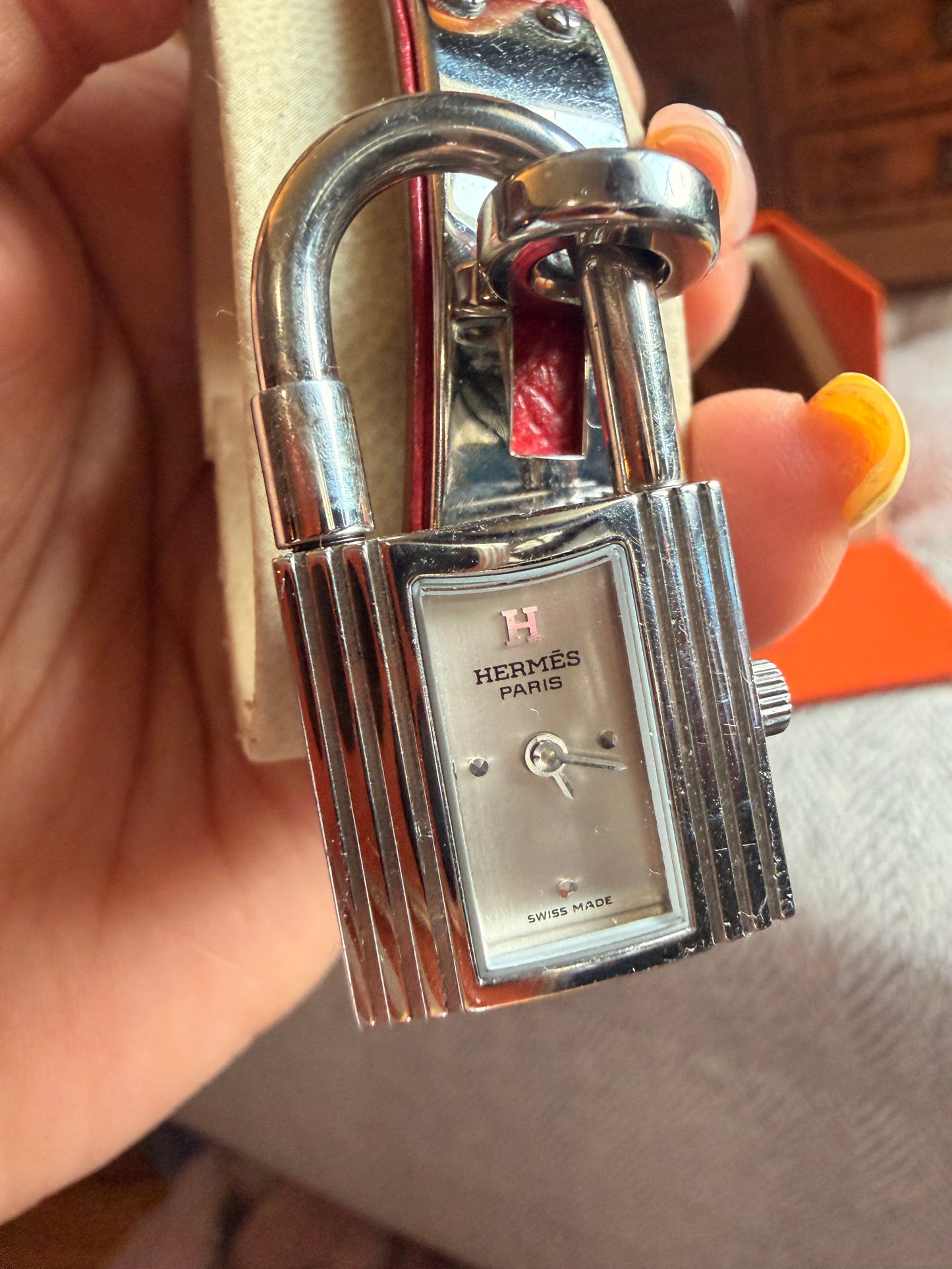Hermes Kelly Watch in Silver Hardware