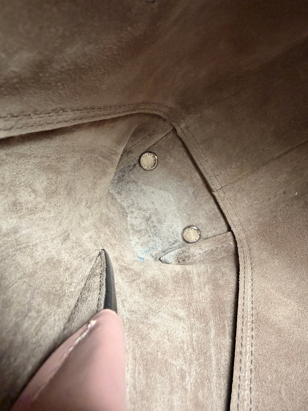 Louis Vuitton W Tote BB