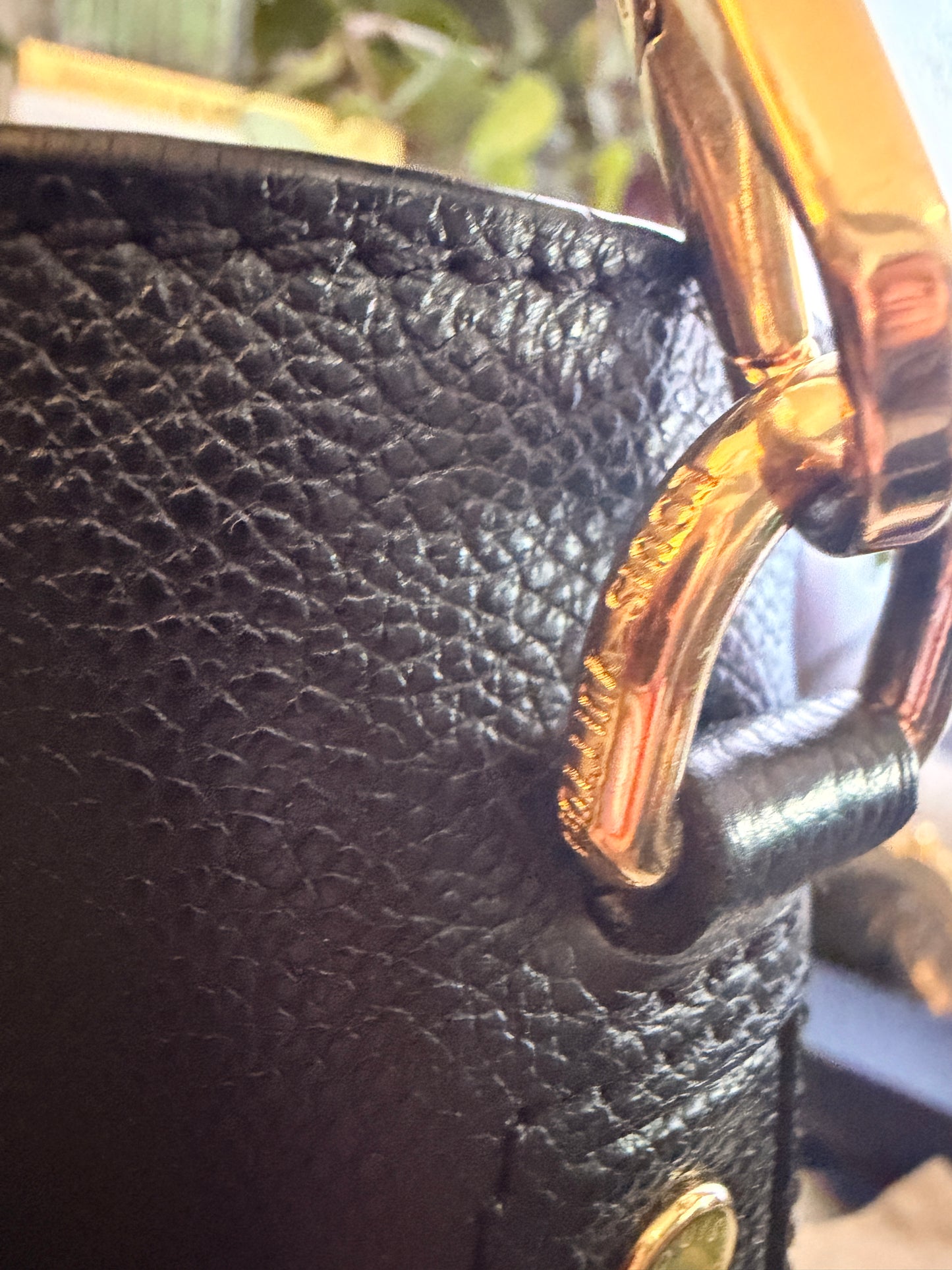 LOUIS VUITTON Empreinte Bagatelle in Noir