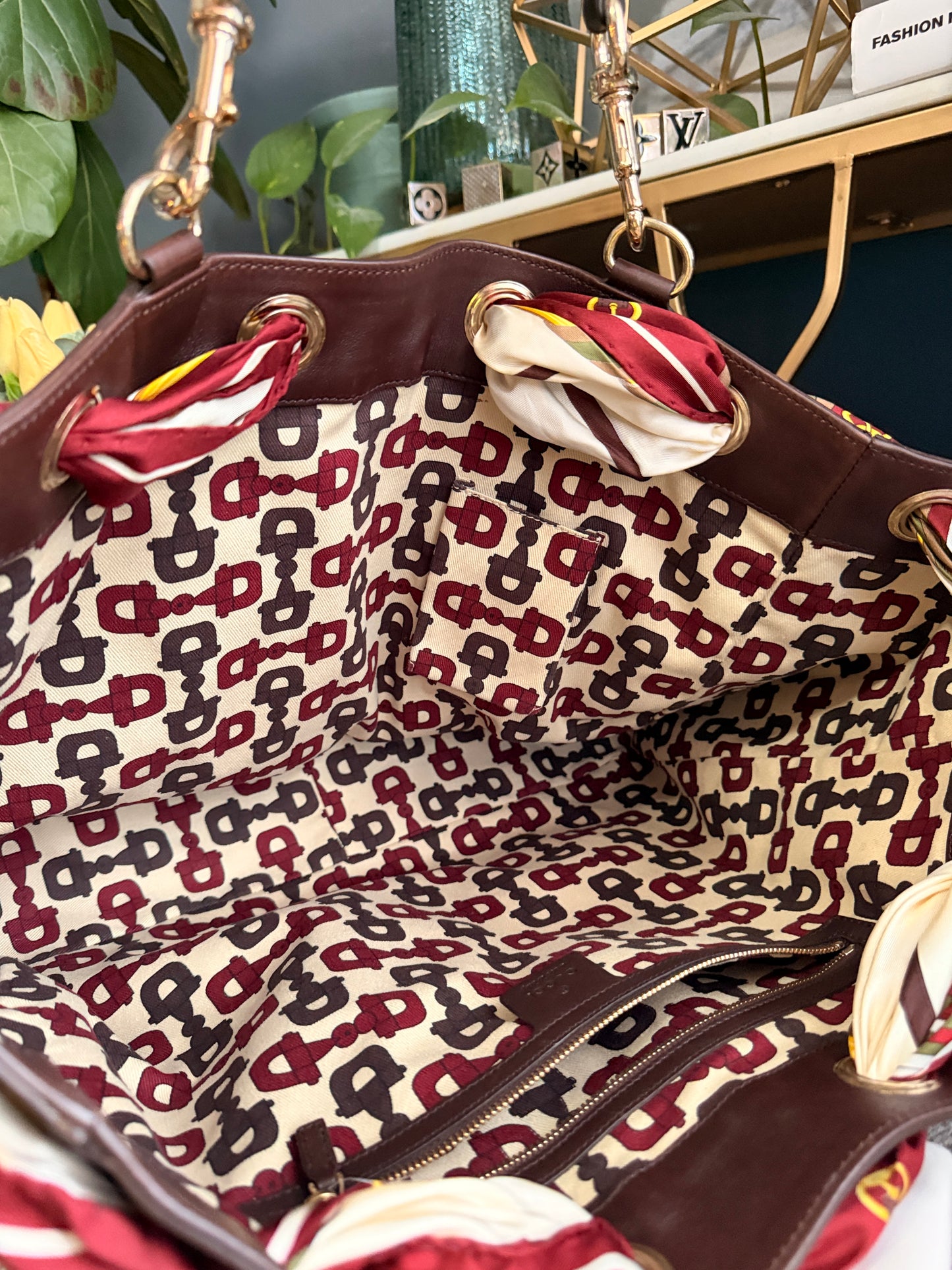 Gucci Positano in Guccissima Leather