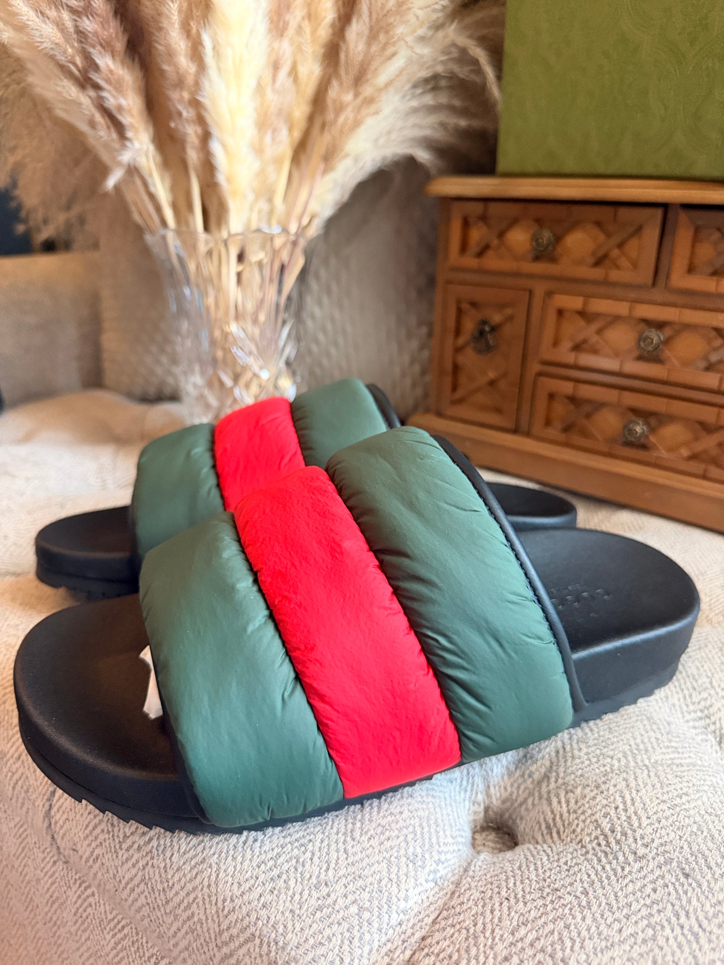Gucci Padded Web Slides NEW in box