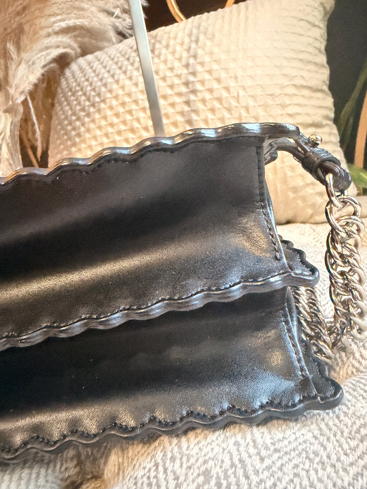 Fendi Medium Kan I