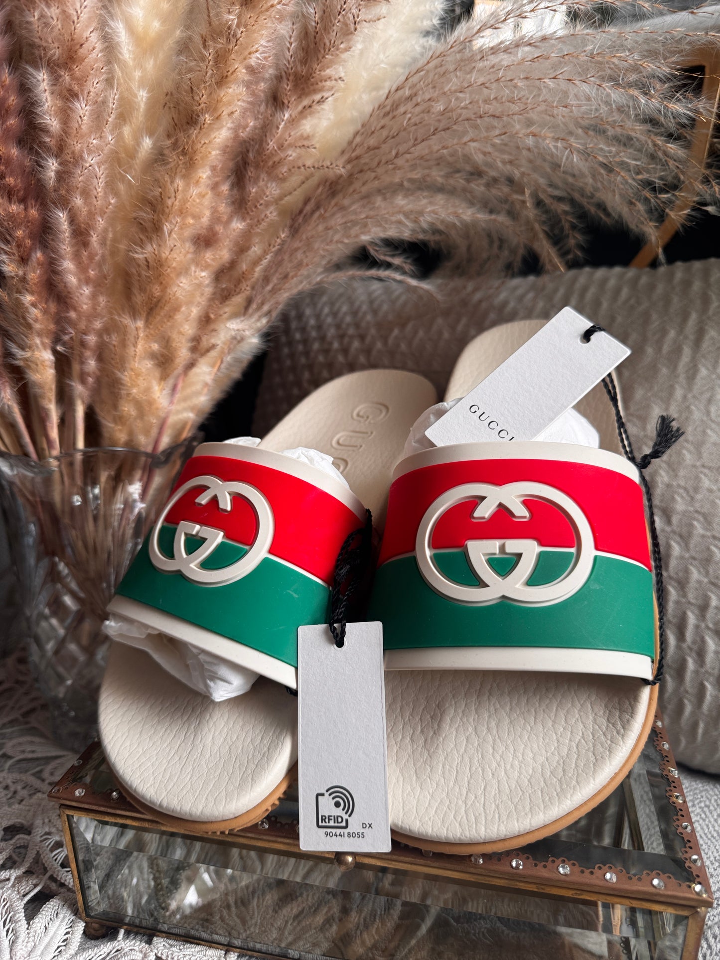 Gucci Interlocking Slides