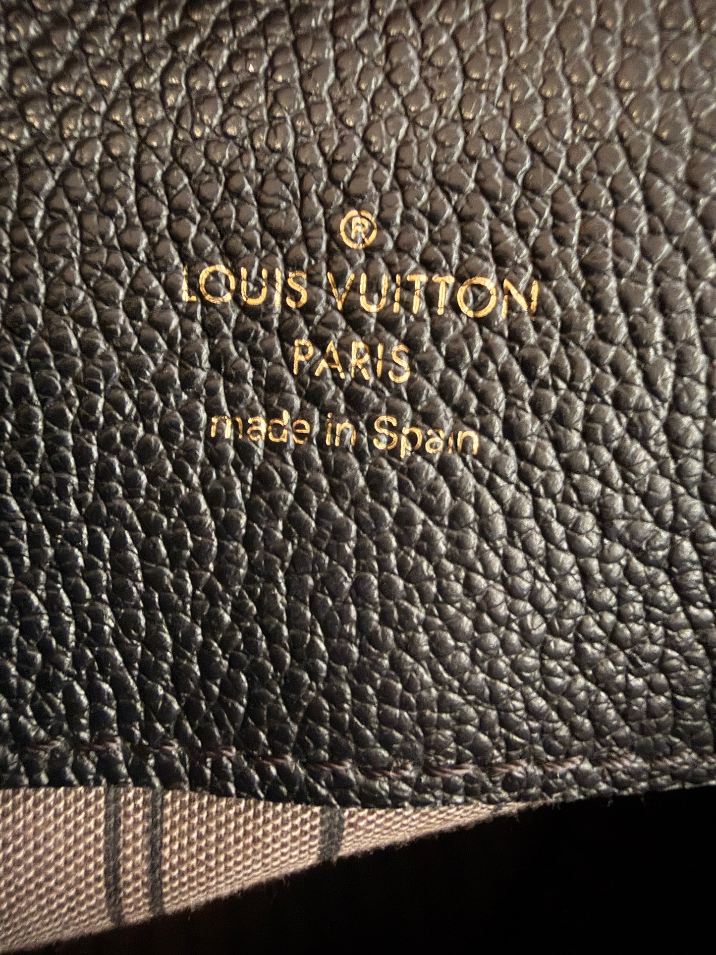 LOUIS VUITTON Empreinte Bagatelle in Noir