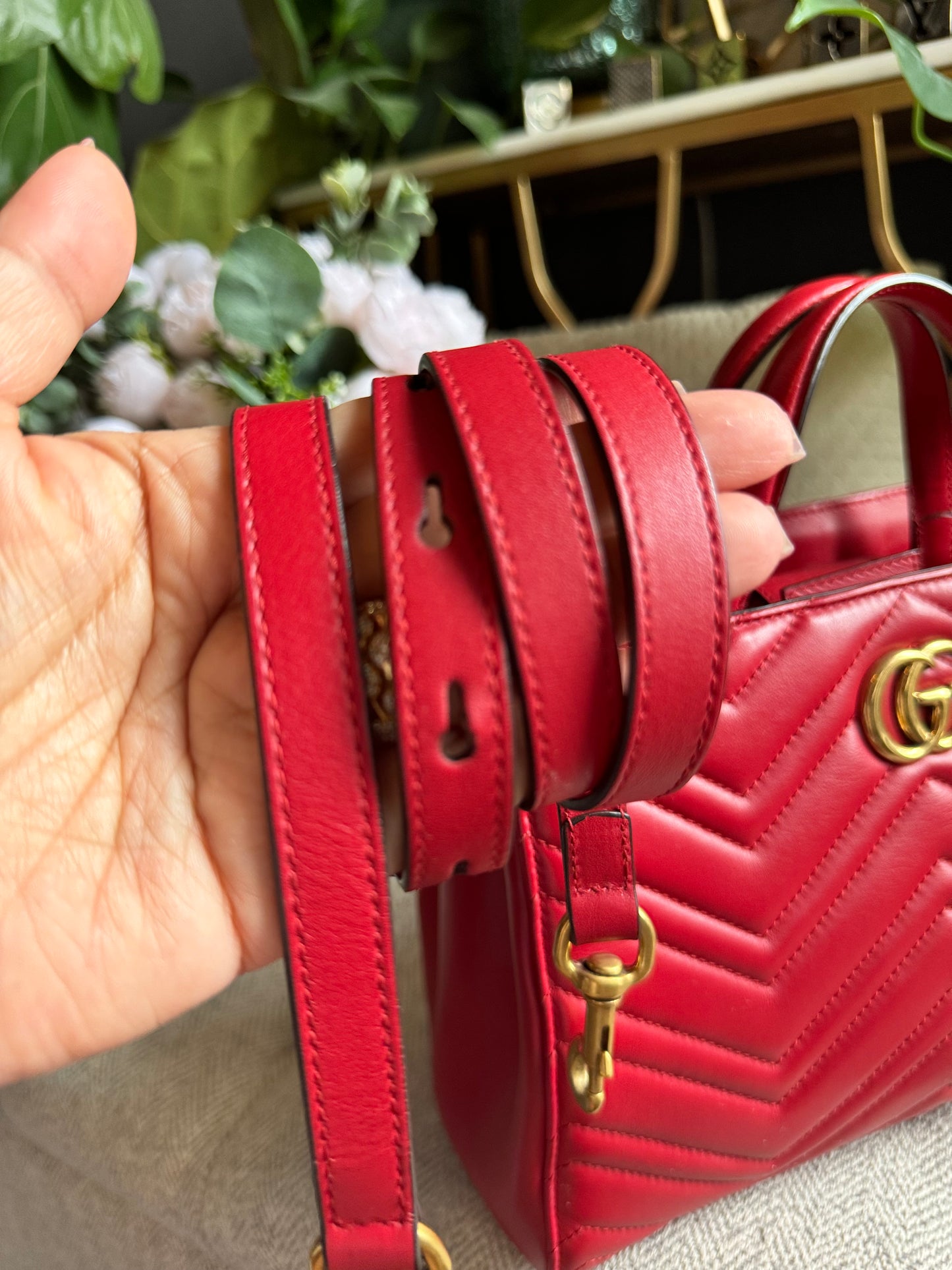 Gucci  Small GG Marmont Matelasse Tote