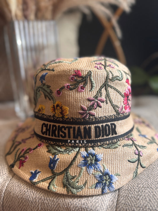 Christian Dior D‐Bobby Floral bucket hat