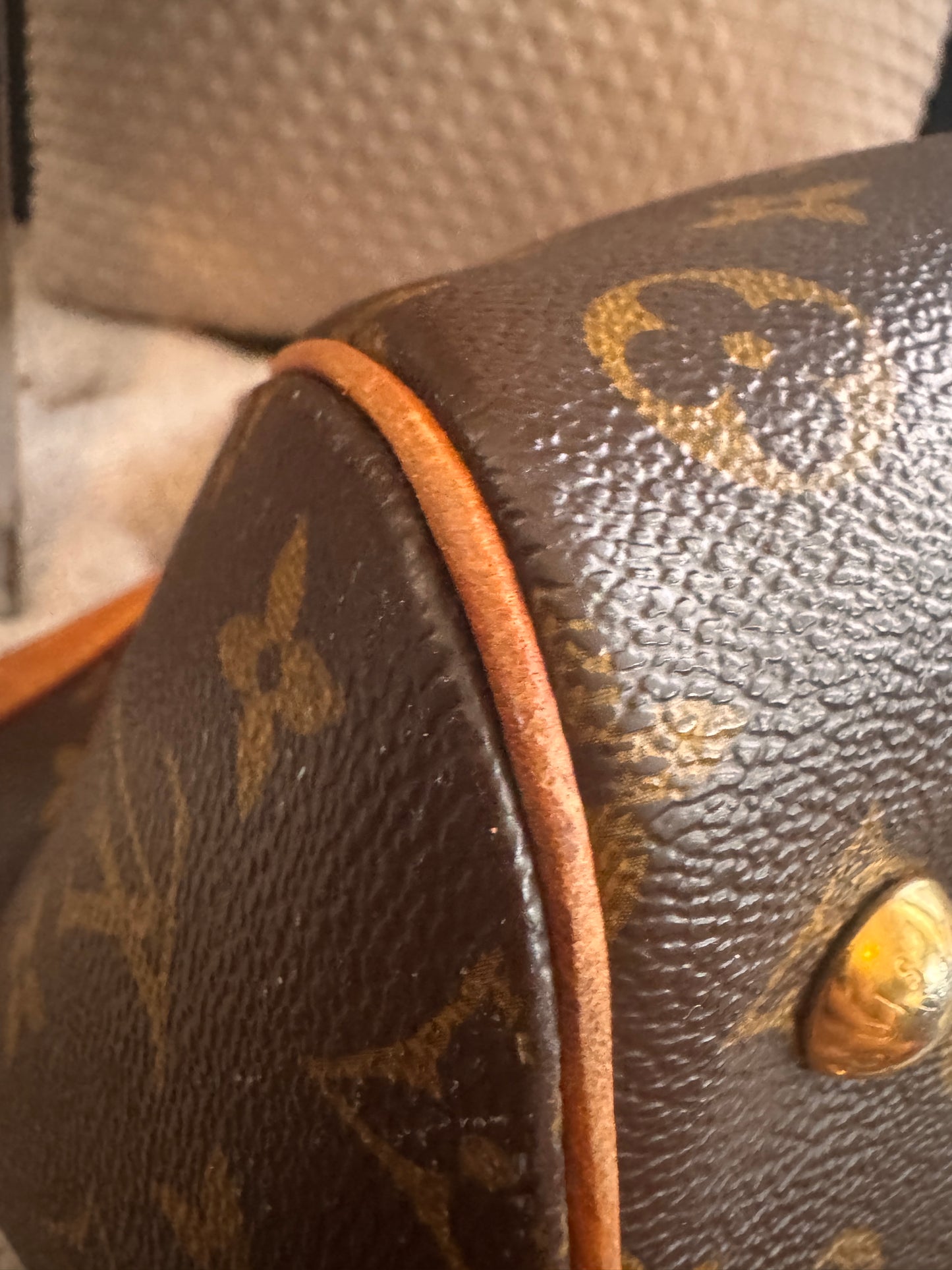 Louis Vuitton Vintage Tivoli PM