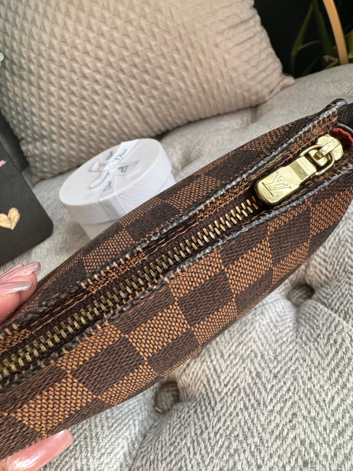 Louis Vuitton Trousse Pochette in Damier Ebene