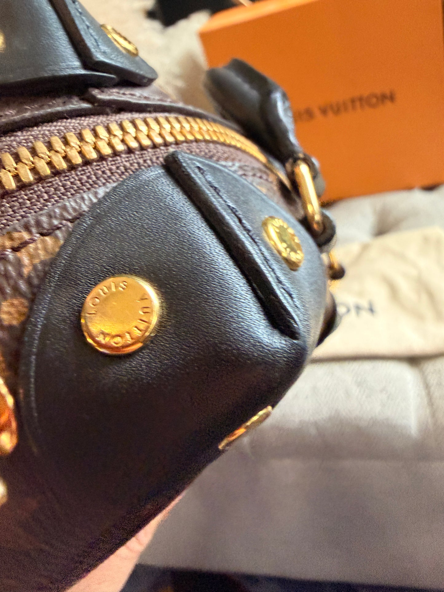 Louis Vuitton Petit Malle Souple