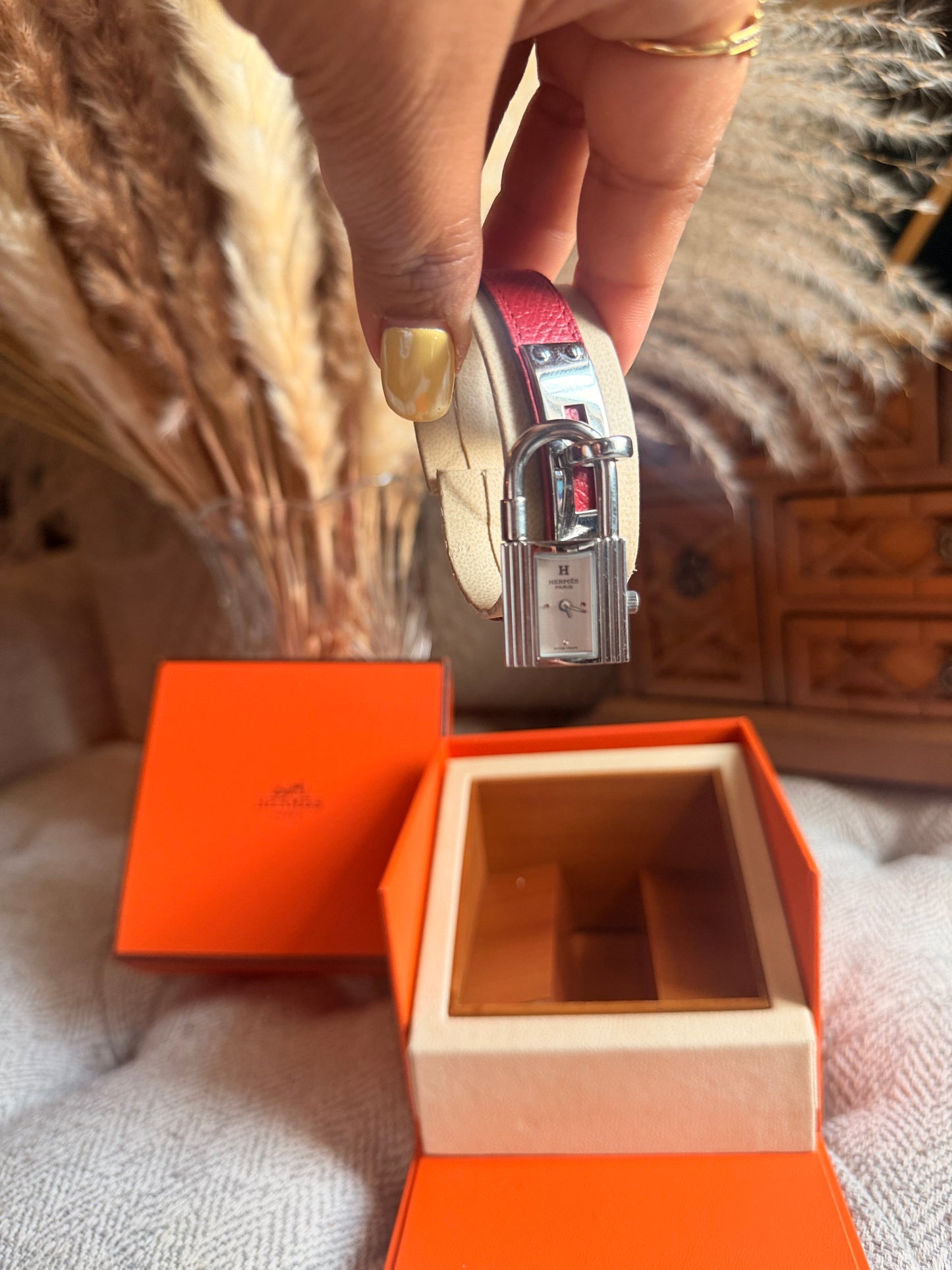 Hermes Kelly Watch in Silver Hardware