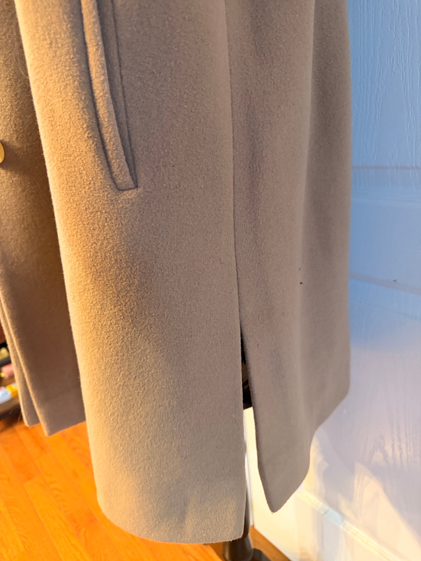 Lorne Mitchel Wool Cashmere Camel Coat | Size 10 | Timeless Classic