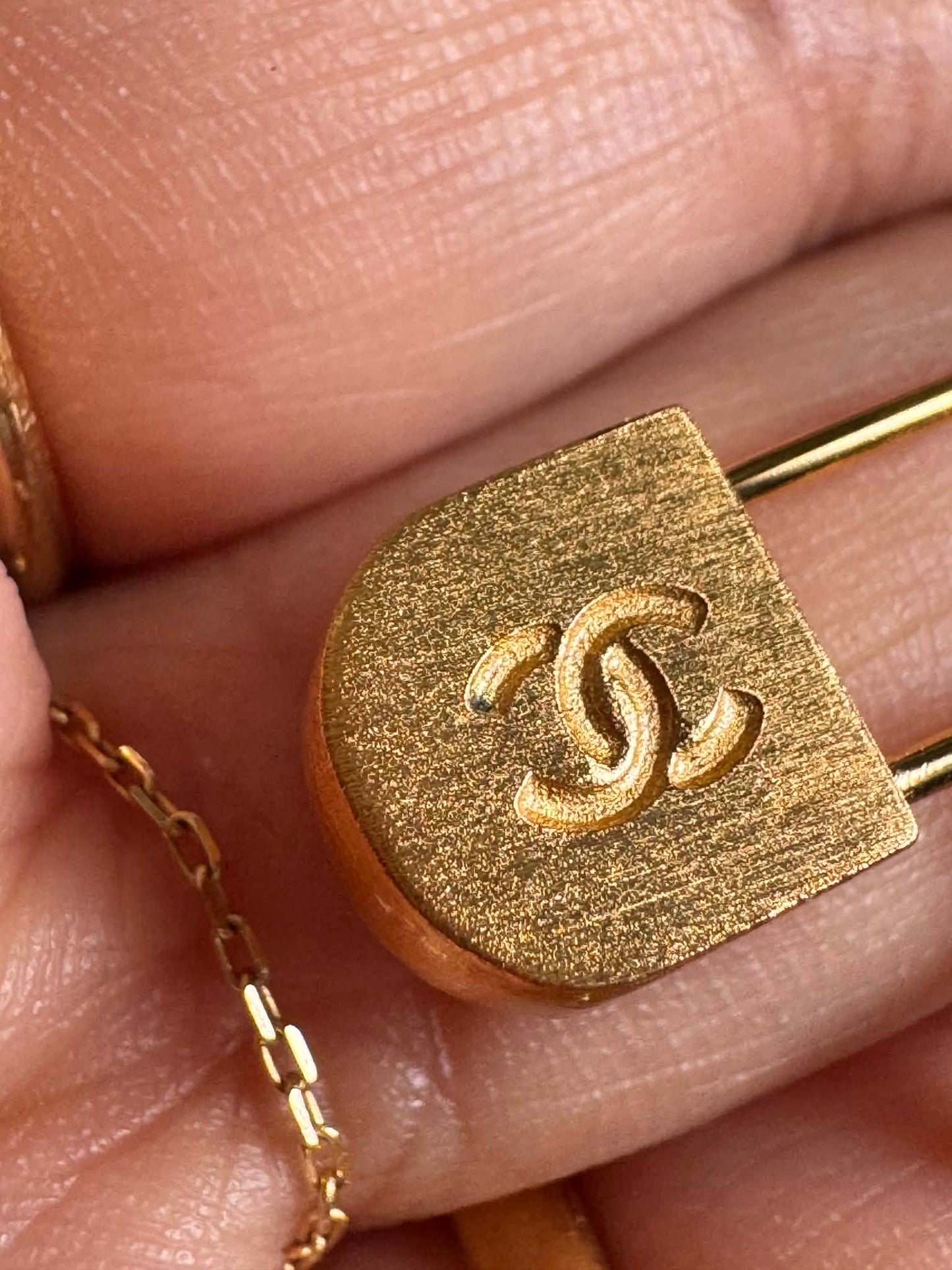 Chanel Vintage Brooch/Pin