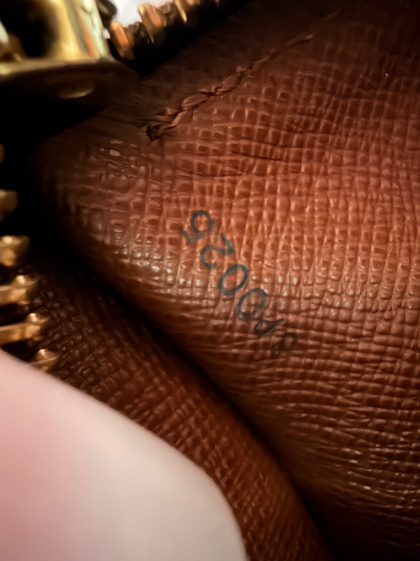 Louis Vuitton Vintage Papillon 30