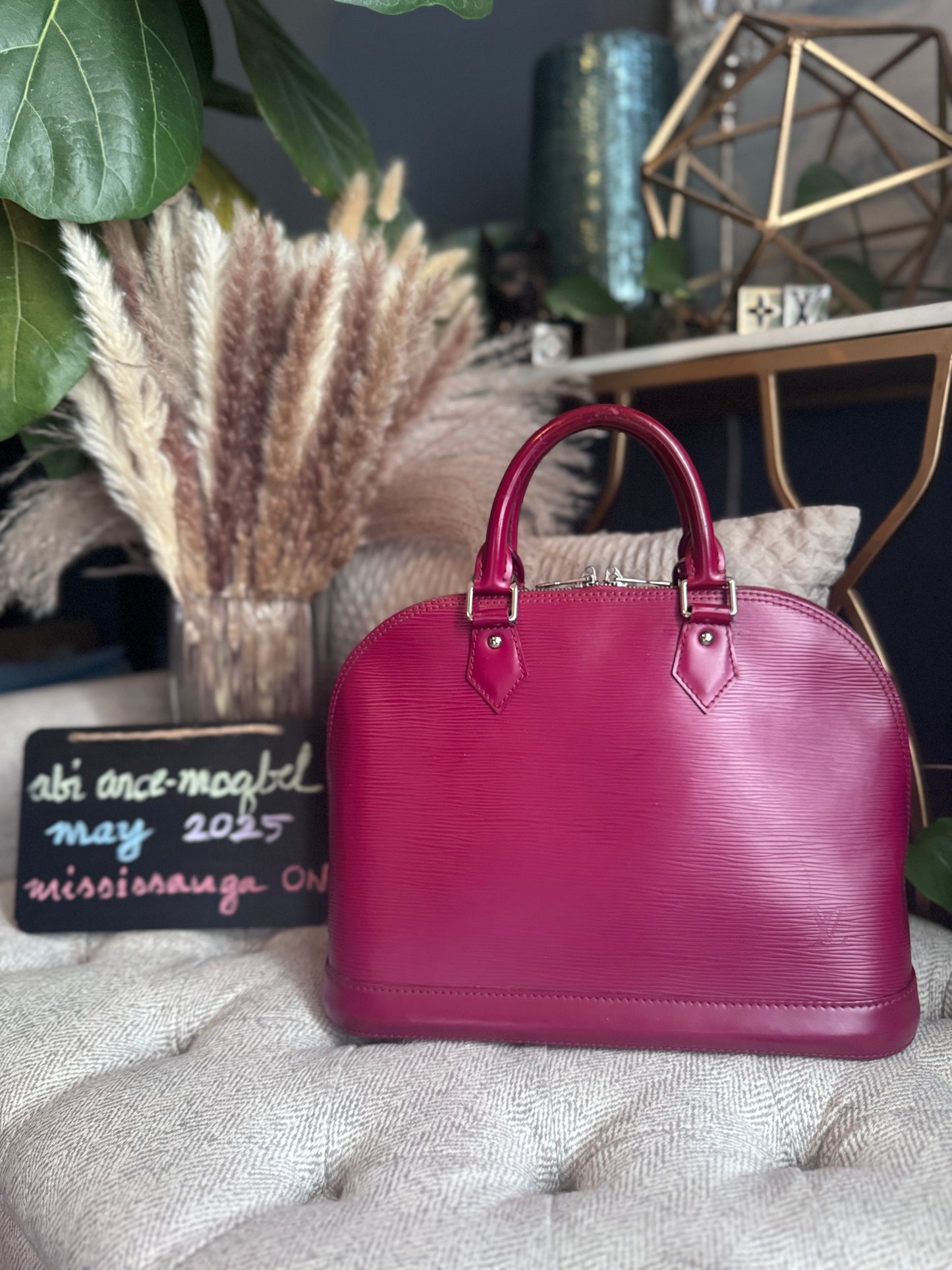 Louis Vuitton Epi Alma PM -New Model (with feet)