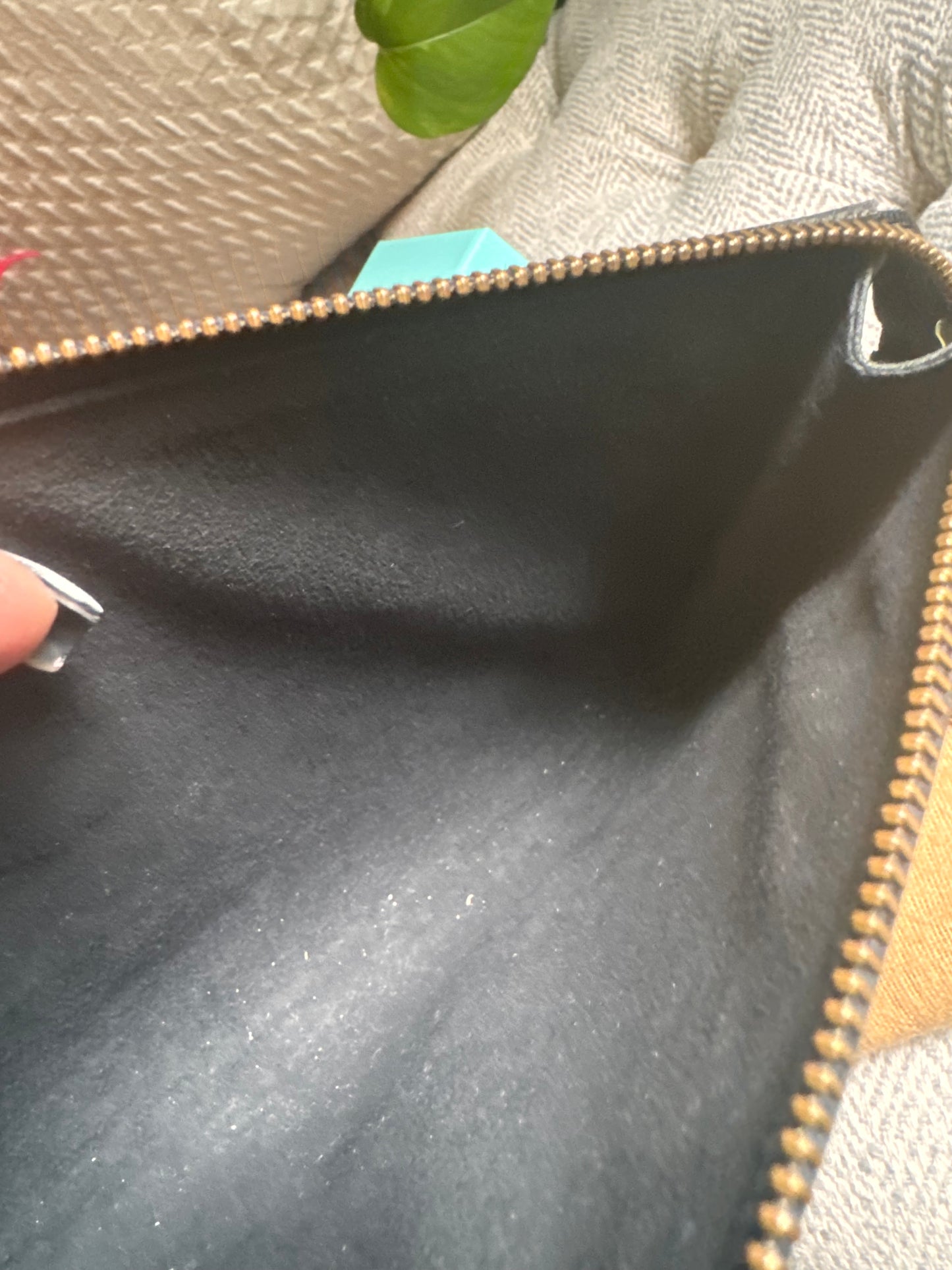 Louis Vuitton Vintage Black Epi Pochette