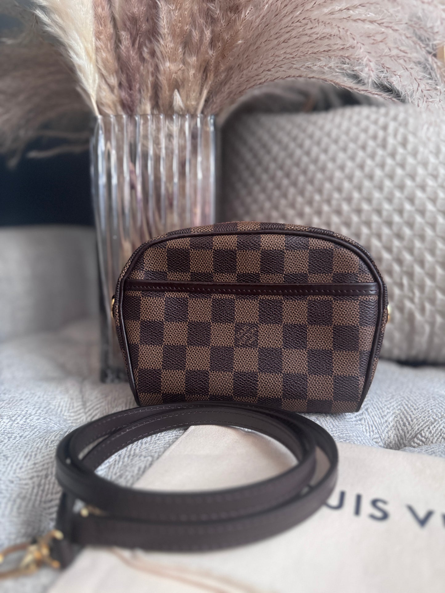 Louis Vuitton Ipanema Pouch