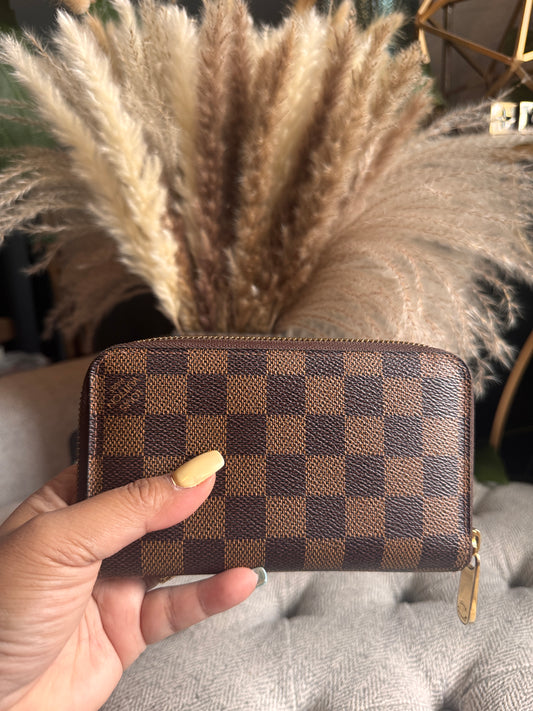 Louis Vuitton Compact Zippy