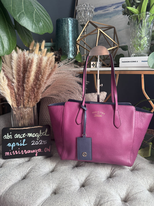 Gucci Small Swing Tote