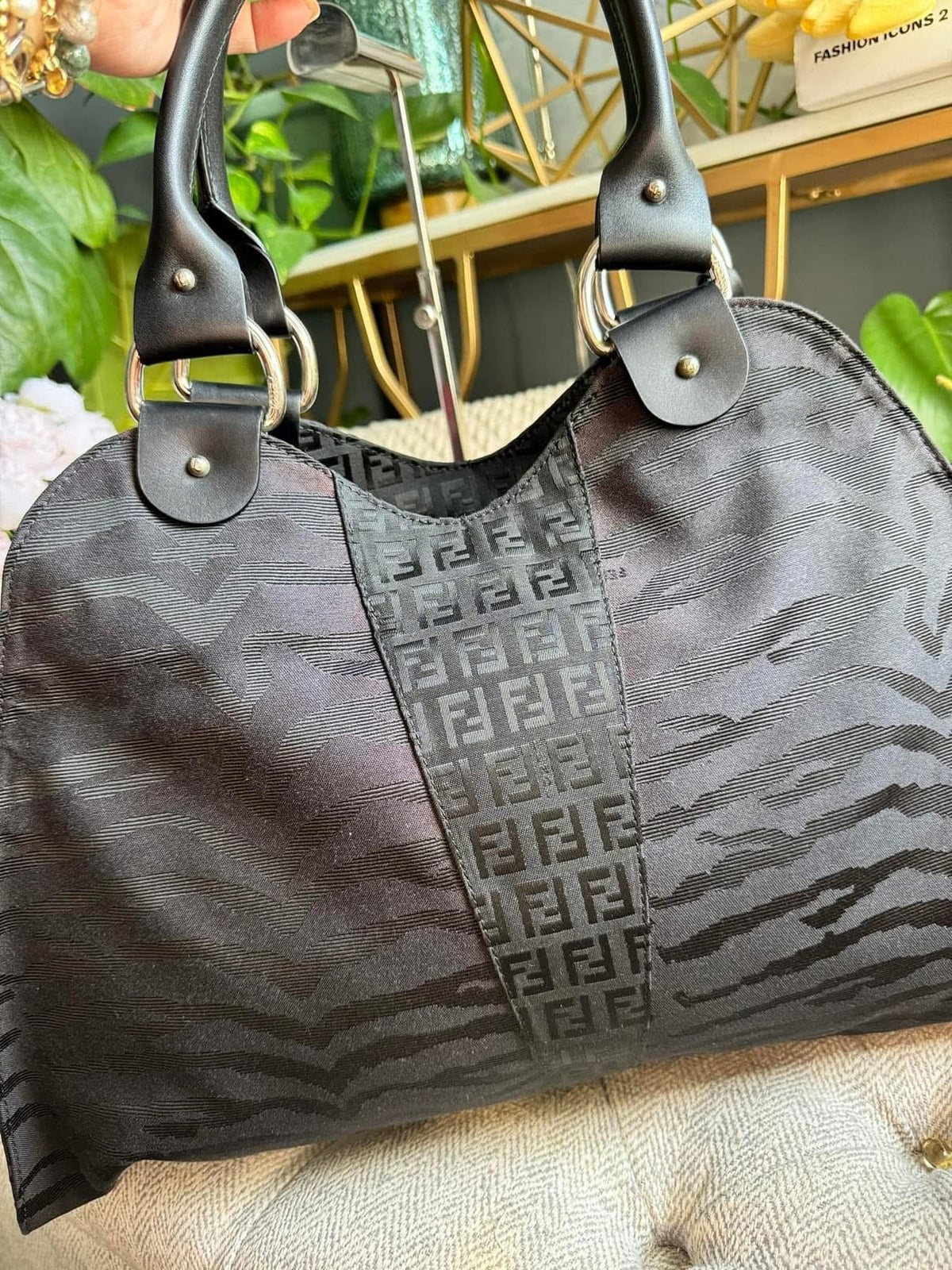 FENDI Diavolo Trapezio Shoulder Bag Zucchino FF Logo Zebra Print Shoulder Bag