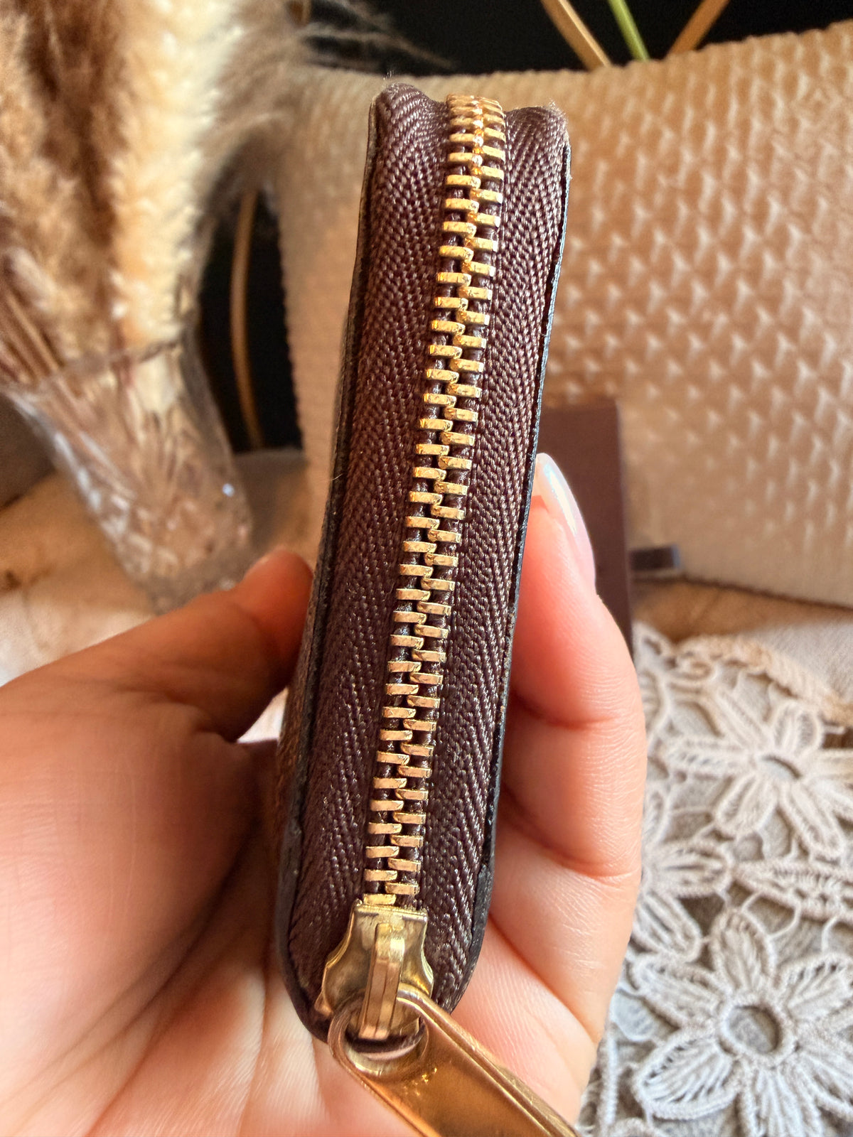 Louis Vuitton Zippy Coin Purse in Damier Ebene