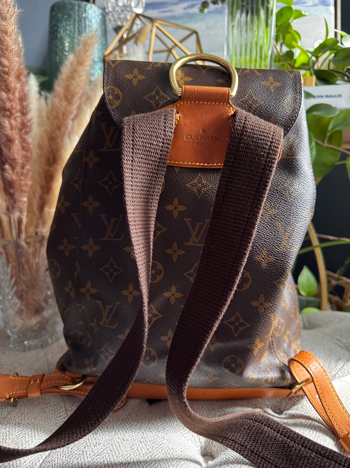 Louis Vuitton Vintage Montsouris GM