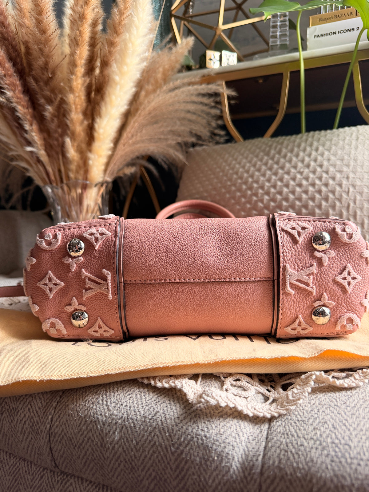 Louis Vuitton W Tote BB