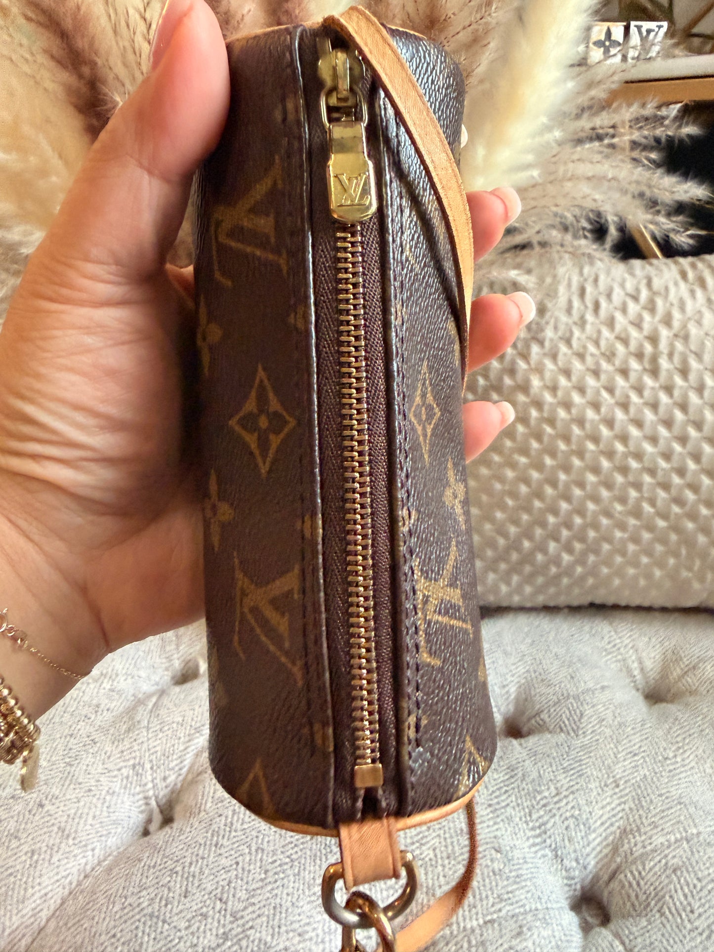 Louis Vuitton MINi Papillon