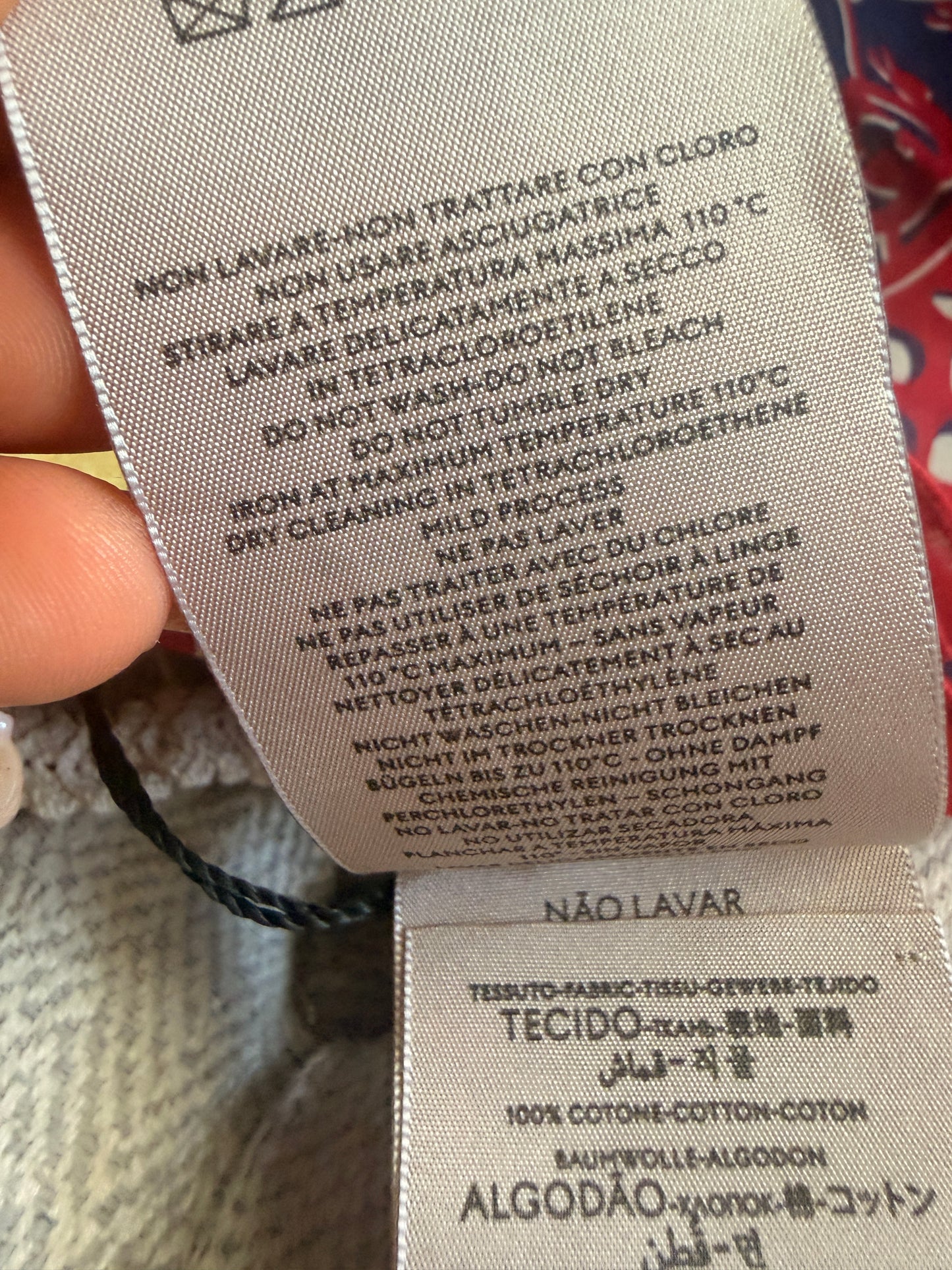 Gucci Scarf/Handkerchief NWT