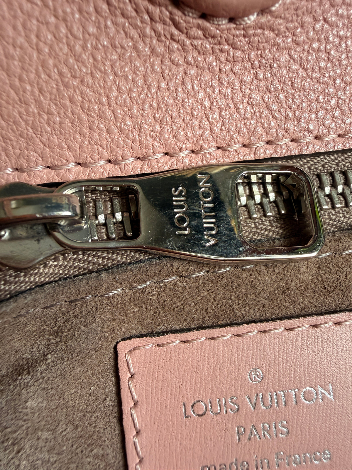 Louis Vuitton W Tote BB