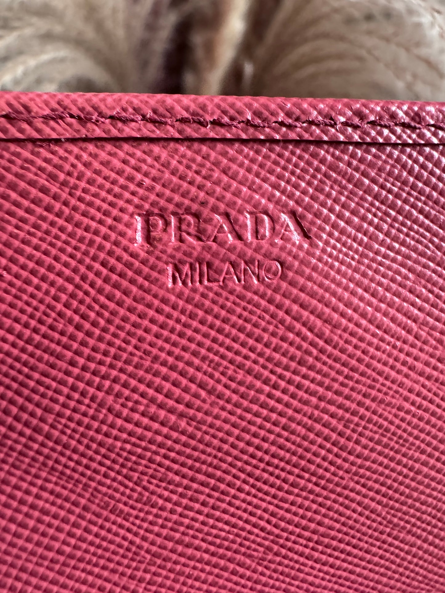 Prada Saffiano Metal Wallet /Crossbody