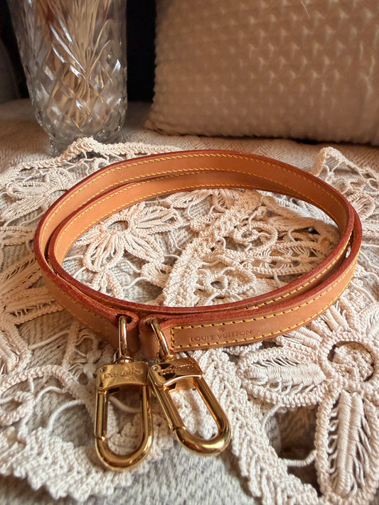 LOUIS VUITTON Vachetta Strap-100cm