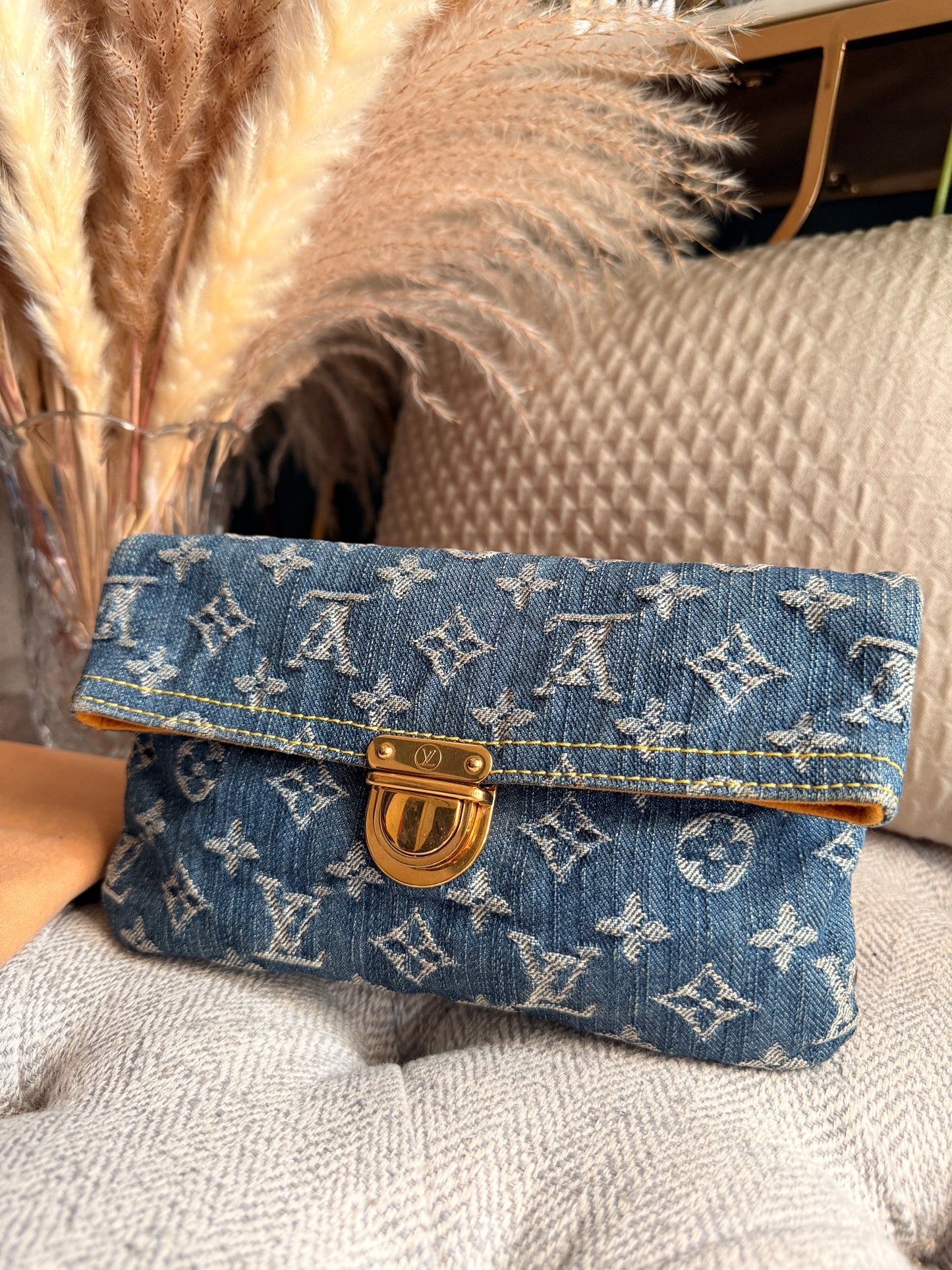 Louis Vuitton Blue Monogram Denim Pochette Plat clutch
