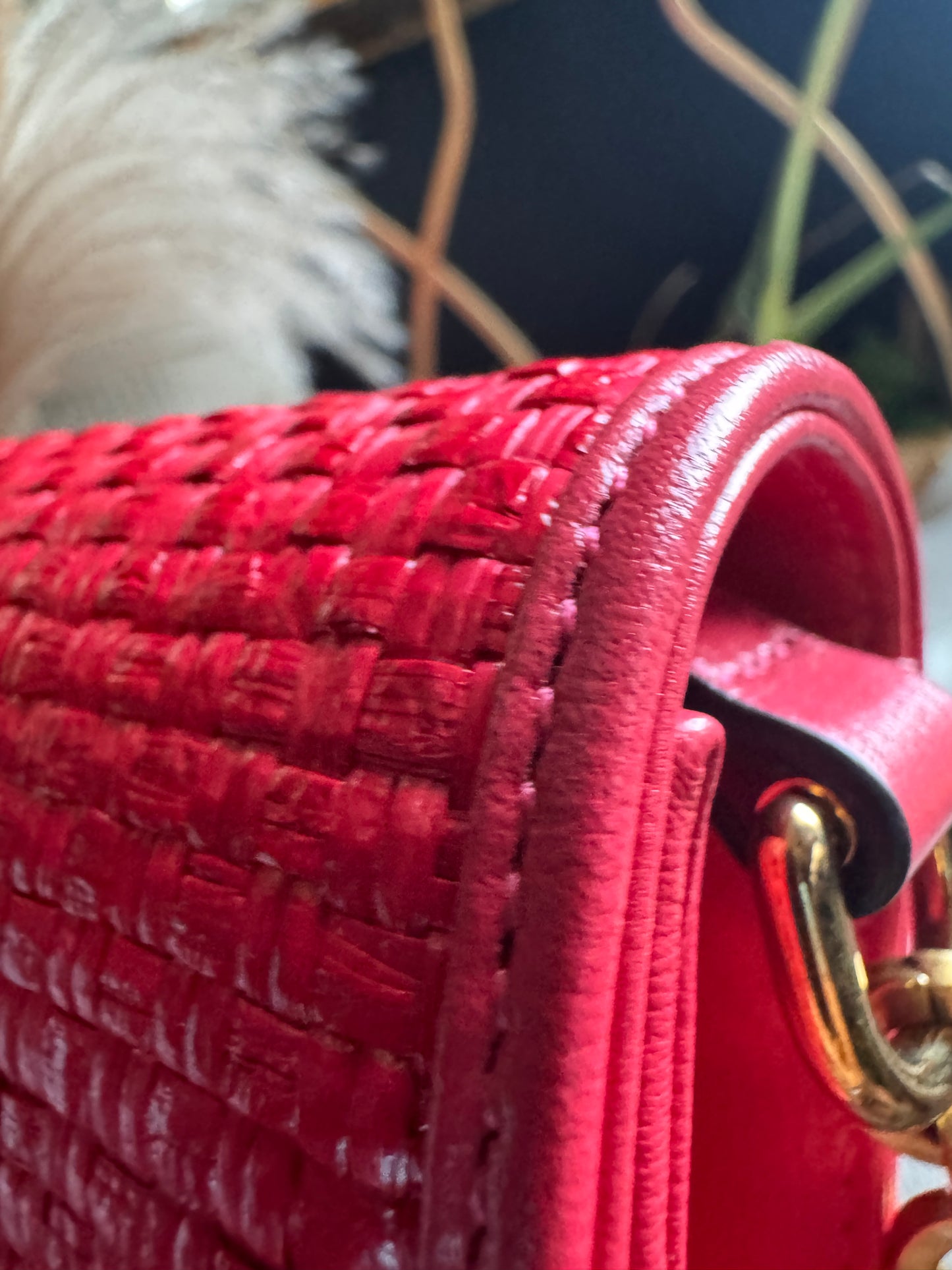 Gucci Horsebit 1955 Raffia Chain Bag in Red