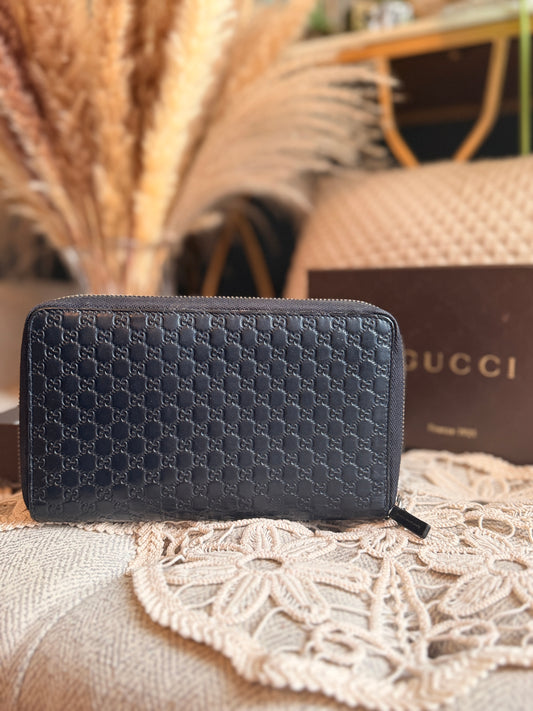 GUCCI
Blue Micro Guccissima Leather Long Zippy Organizer Wallet