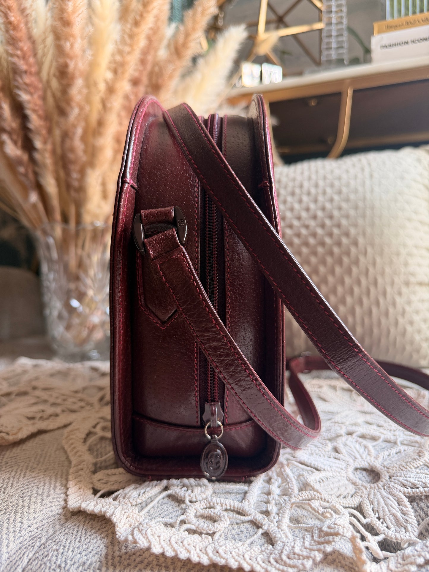 Gucci Vintage Shoulder/Crossbody bag