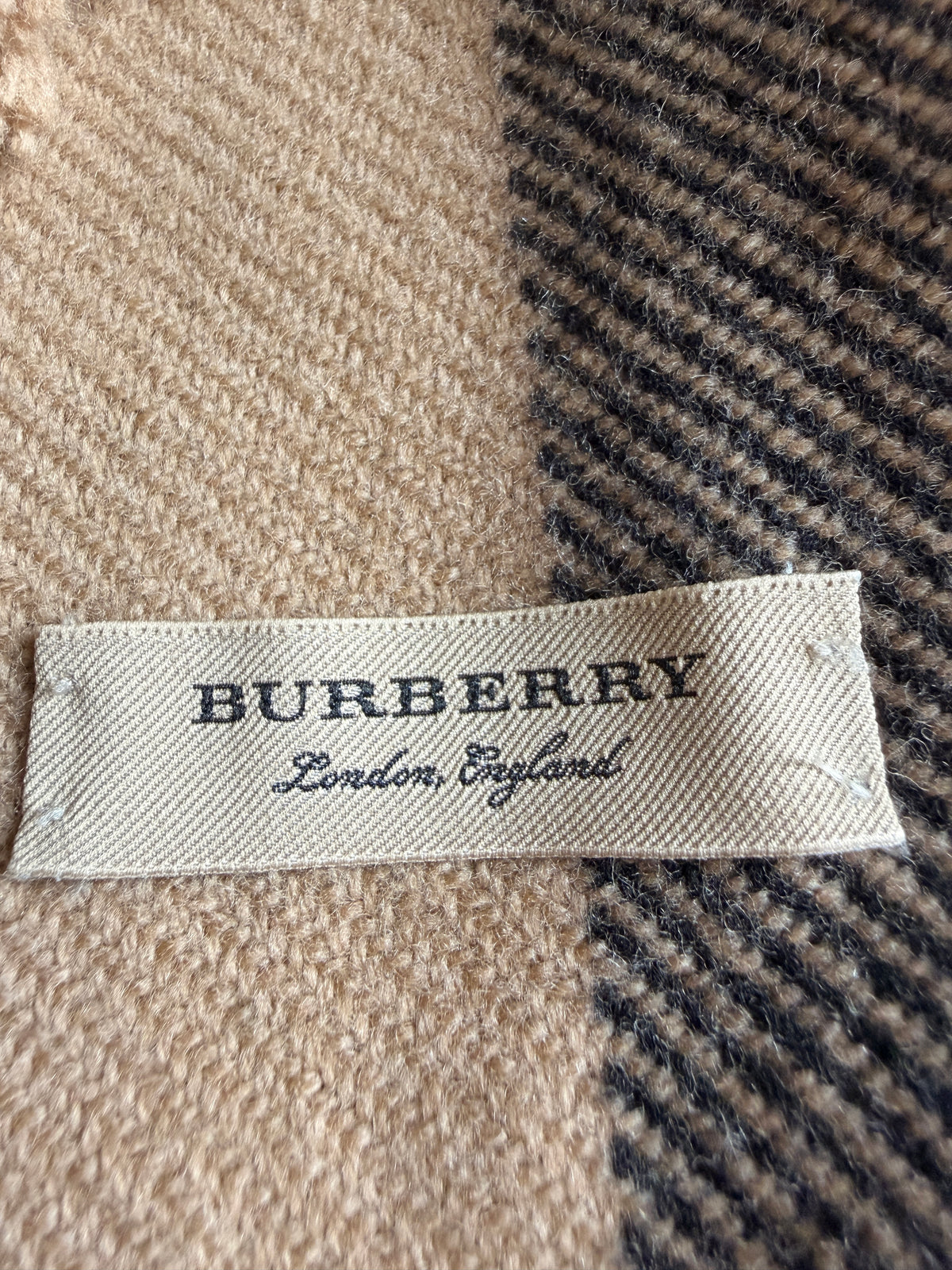Burberry wool scarf half mega check fringe 230x25cm