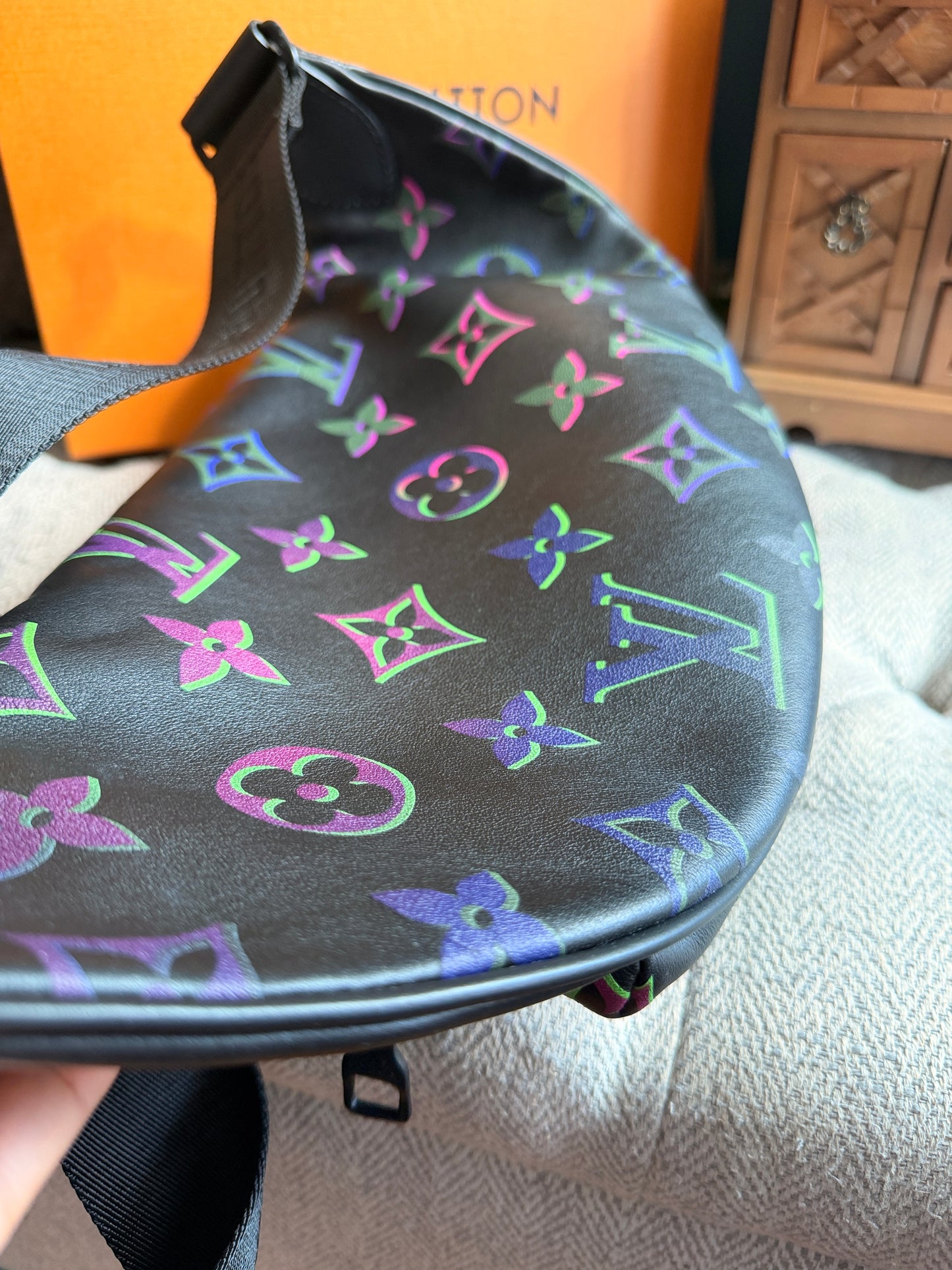Louis Vuitton Calfskin Monogram Spotlight Comet Bumbag Black Borealis