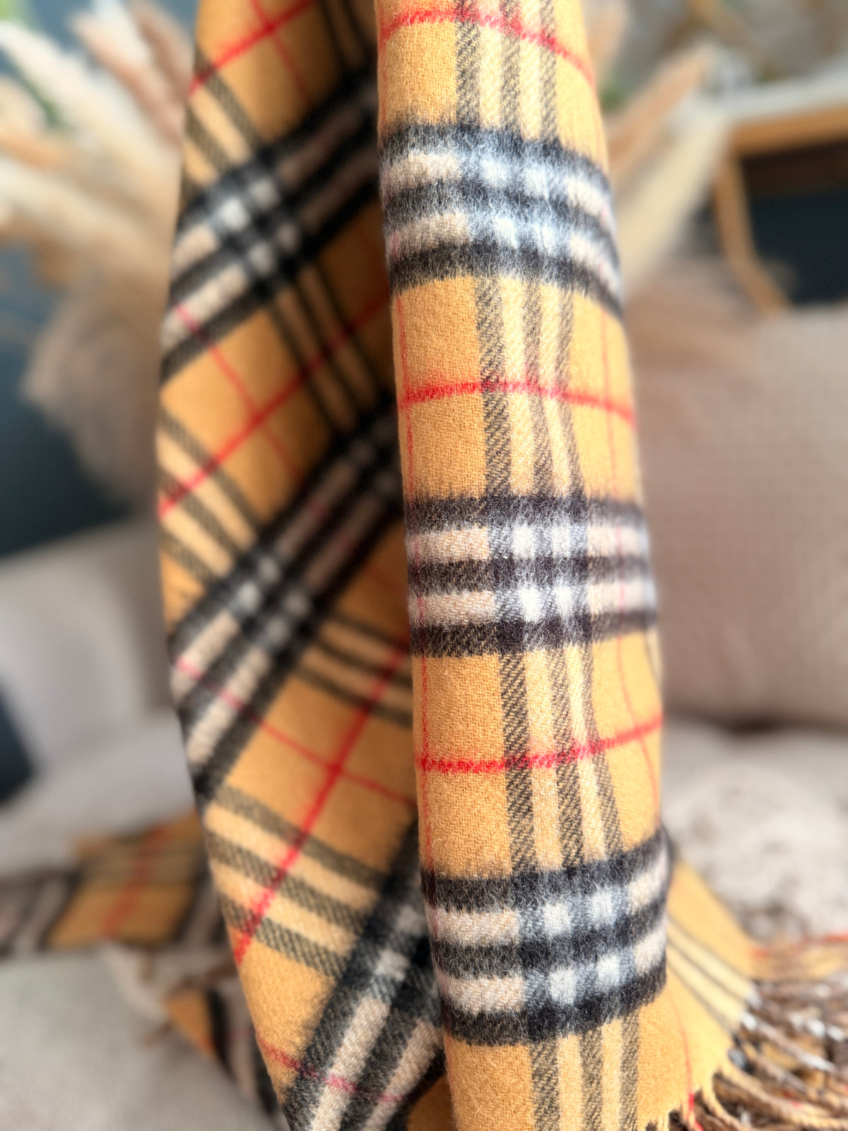 Burberry 100% Cashmere Scarf