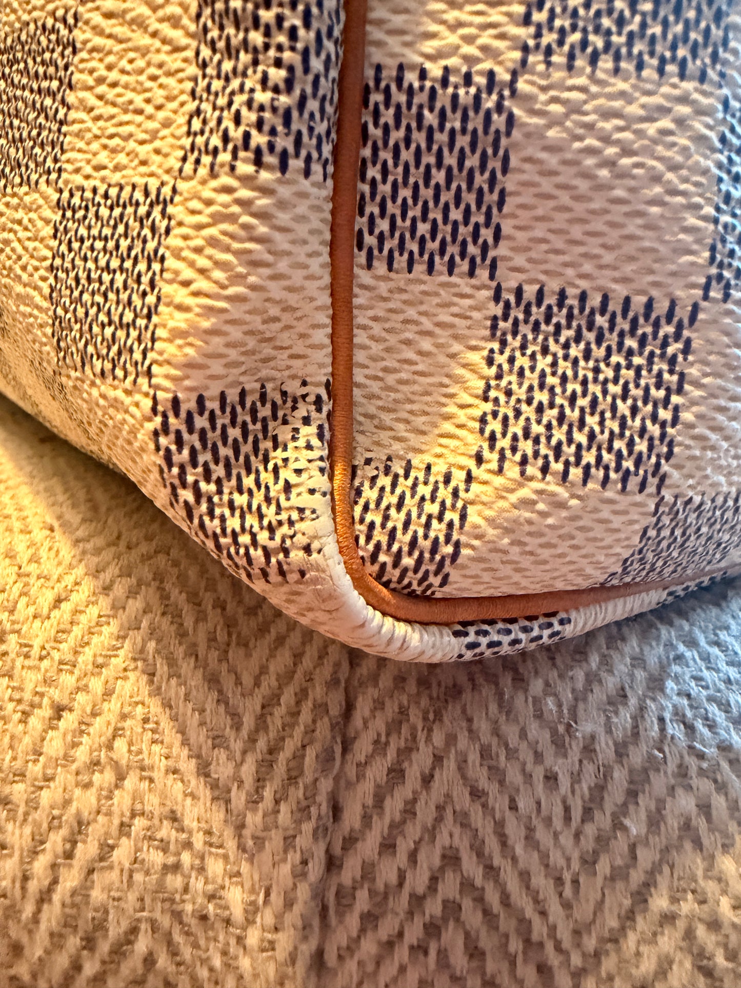 Louis Vuitton Damier Azur Speedy 30