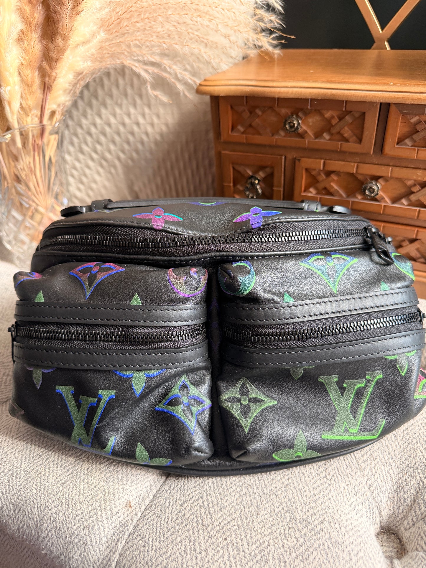 Louis Vuitton Calfskin Monogram Spotlight Comet Bumbag Black Borealis