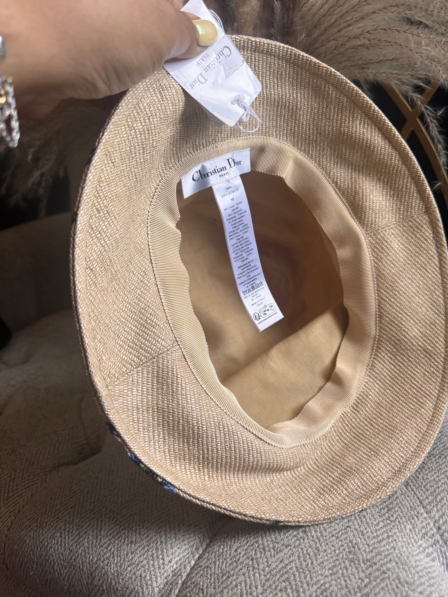 Christian Dior D‐Bobby Floral bucket hat