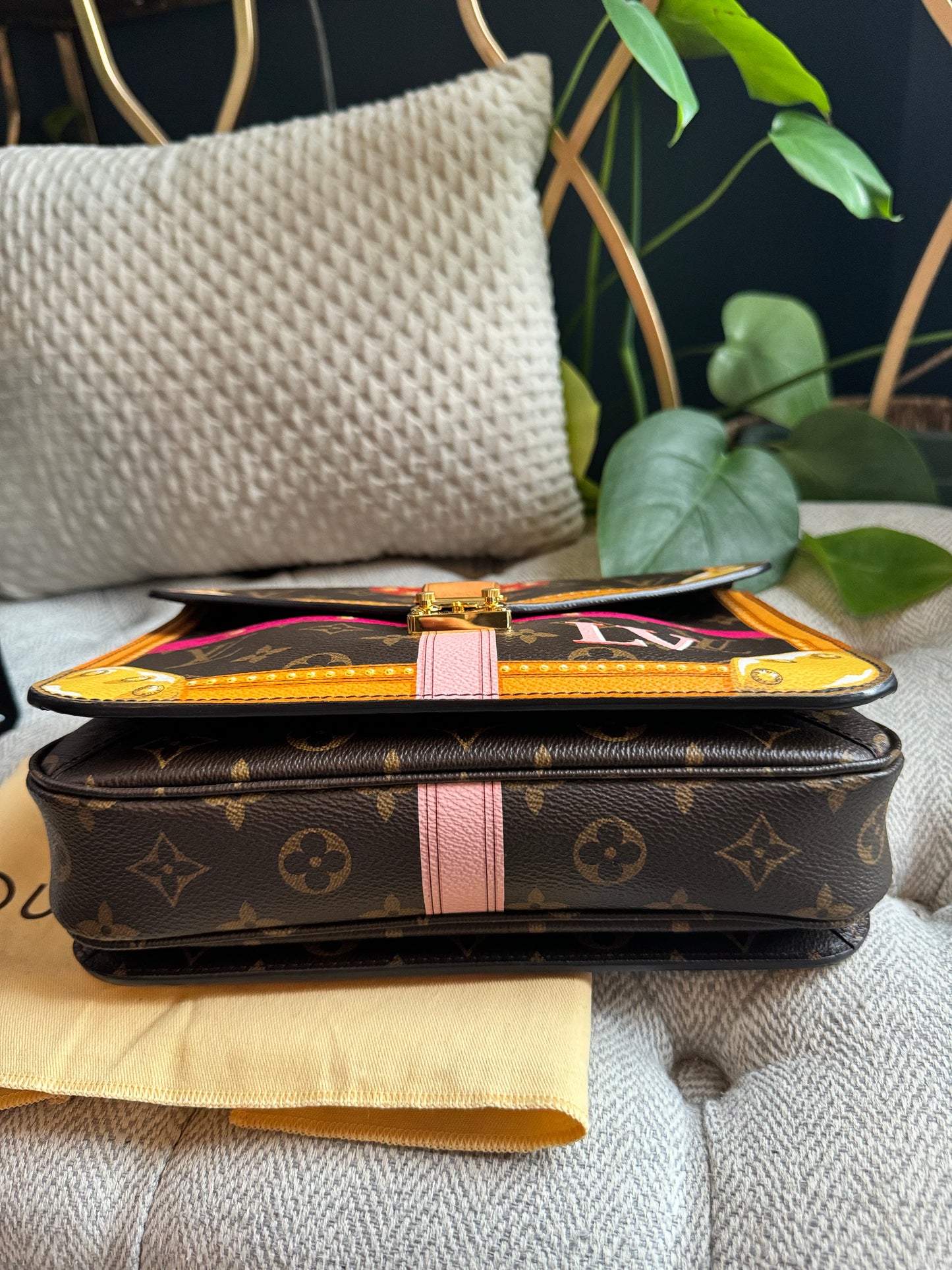 Louis Vuitton Summer Trunks Pochette Metis