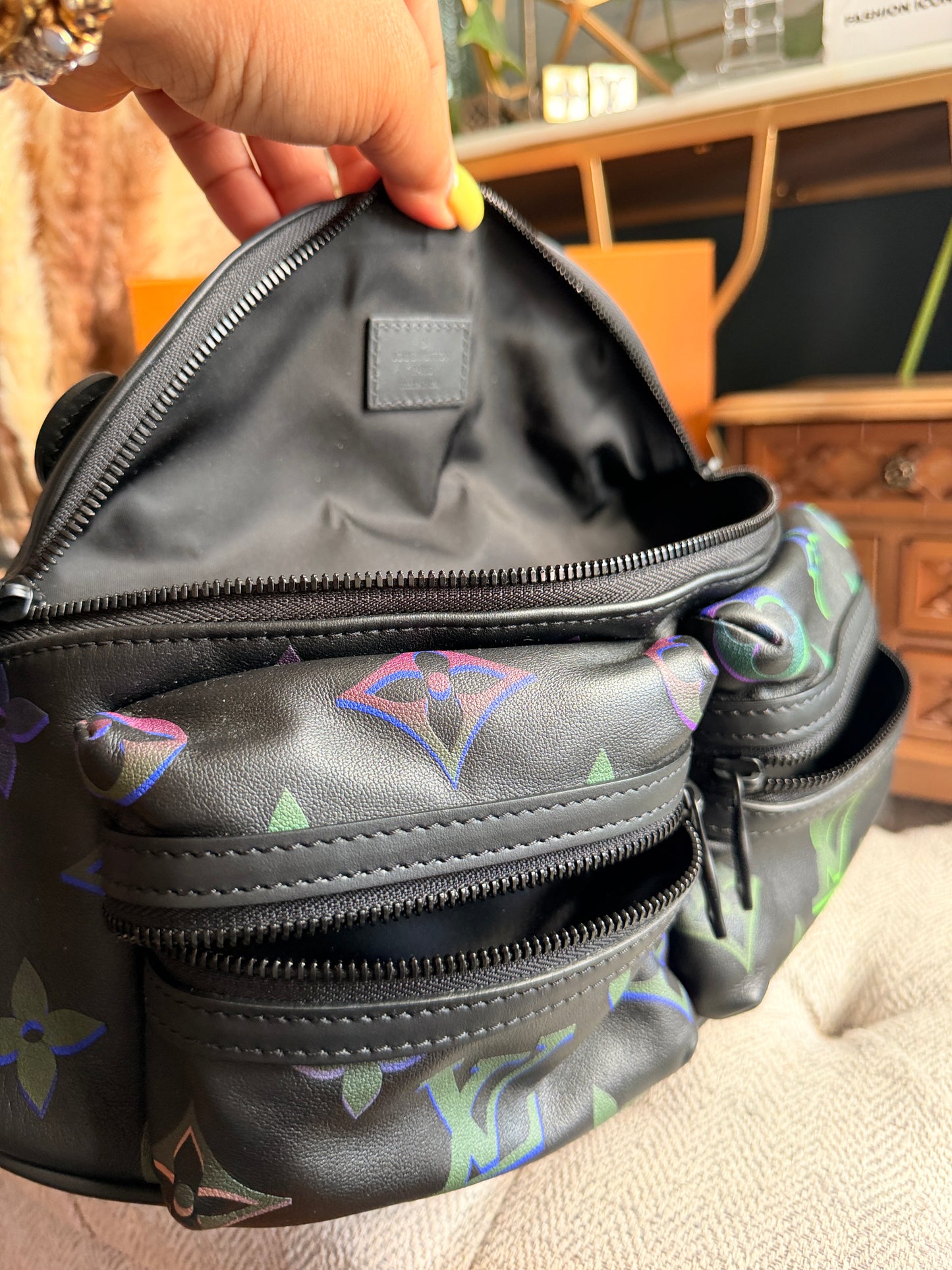Louis Vuitton Calfskin Monogram Spotlight Comet Bumbag Black Borealis