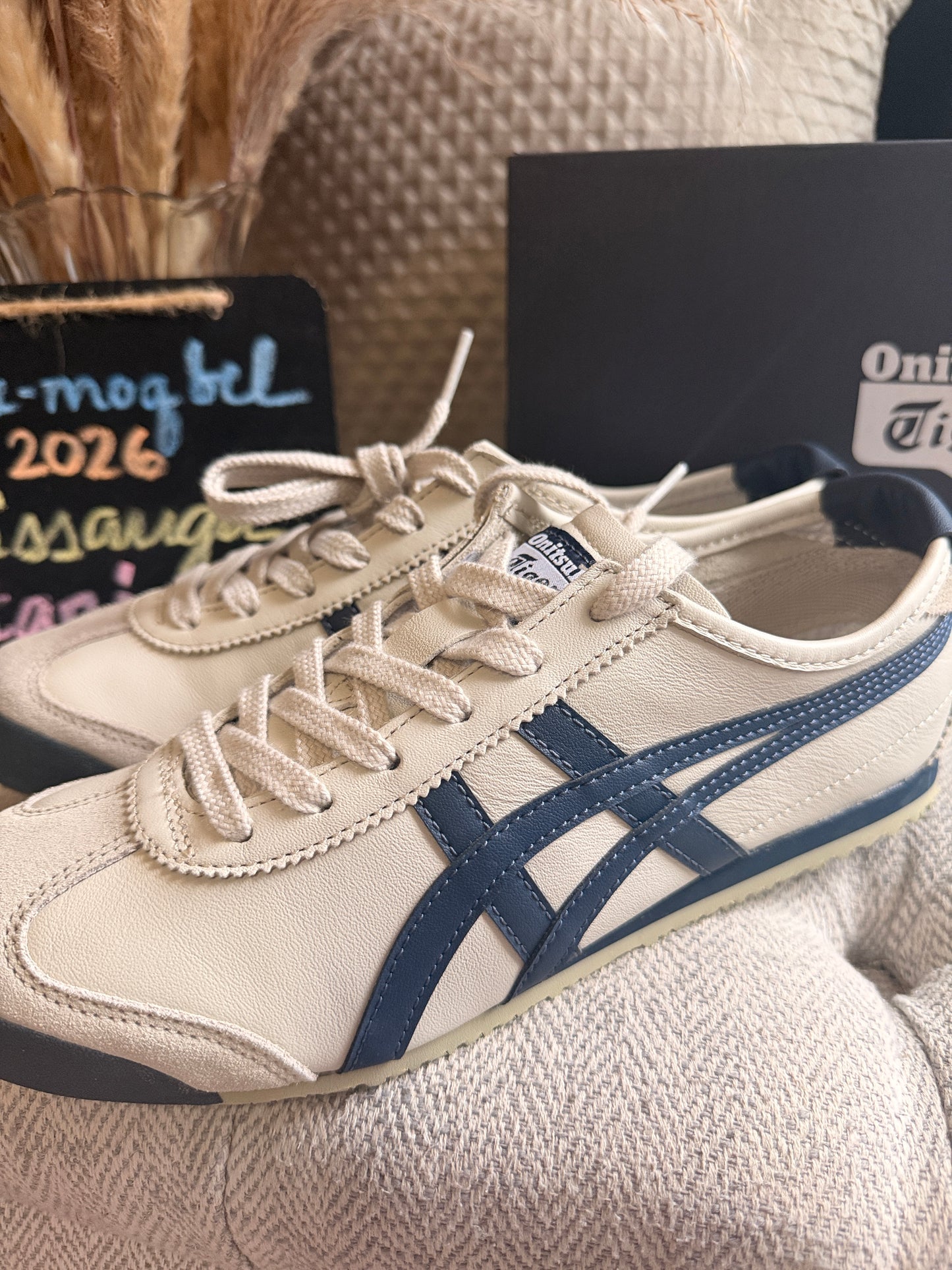 BRAND NEW Onitsuka Tiger Mexico 66 in size 39.5EU (8 Women, 6.5 Men)