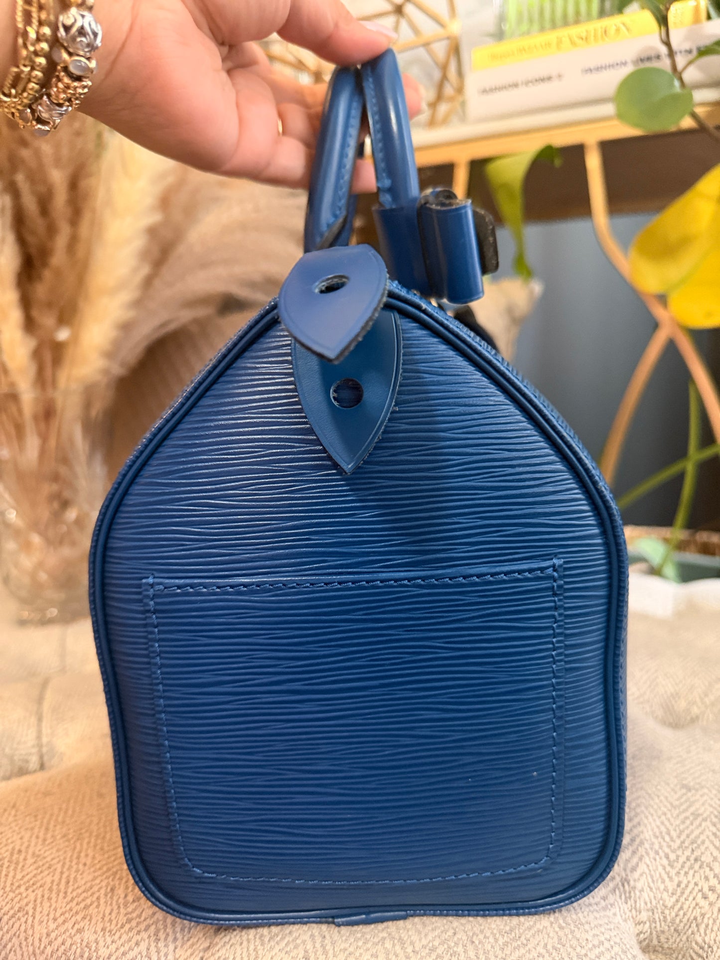 Louis Vuitton Vintage Speedy 25 in Epi Toledo Blue
