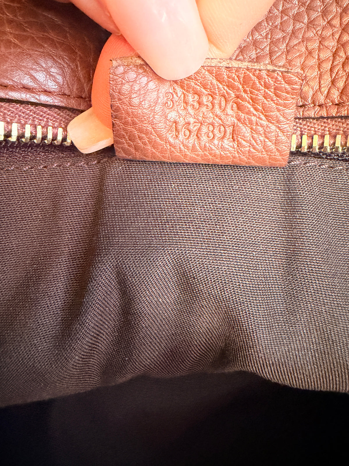 Gucci Leather Interlocking GG Tote