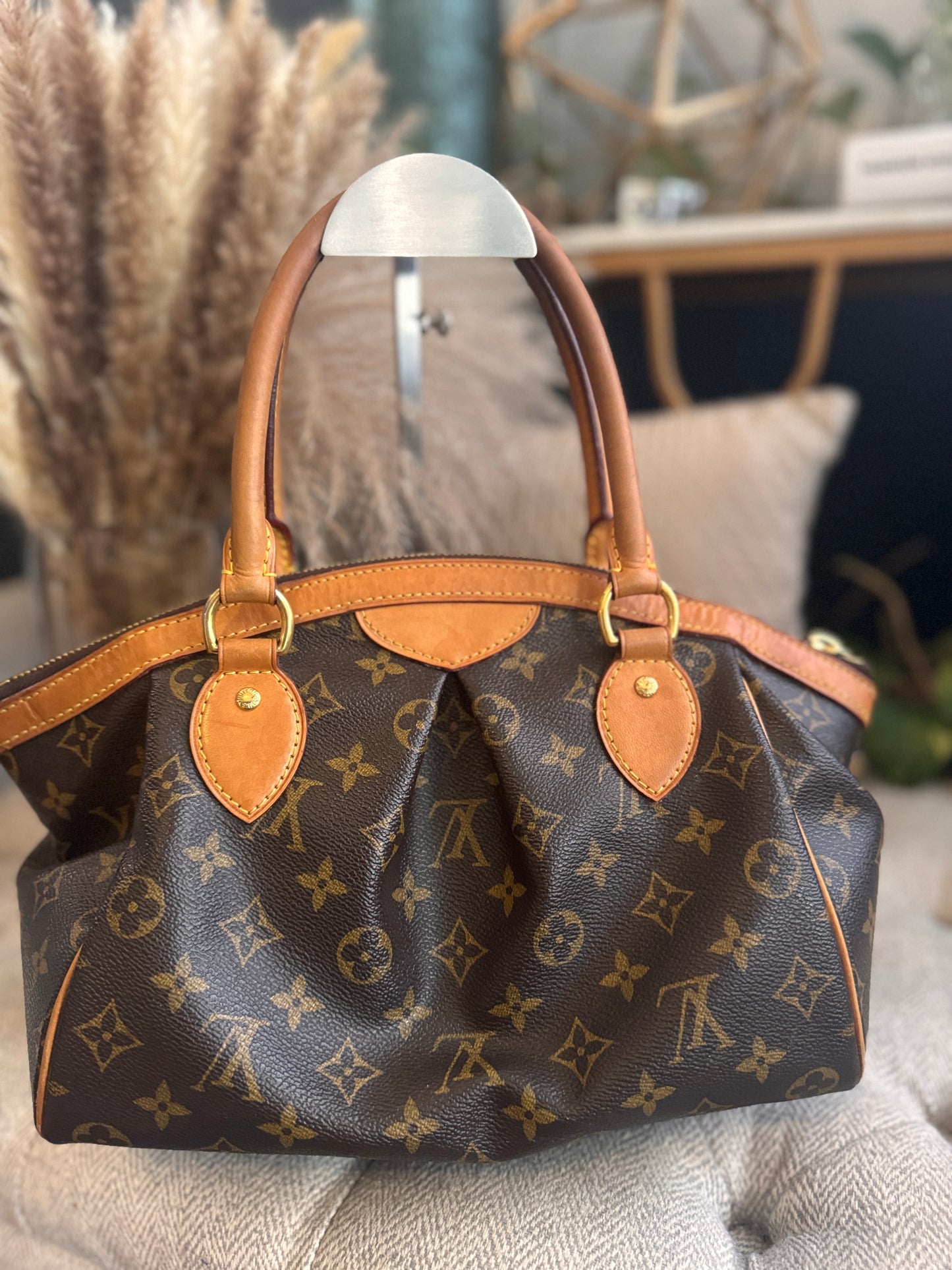 Louis Vuitton Vintage Tivoli PM